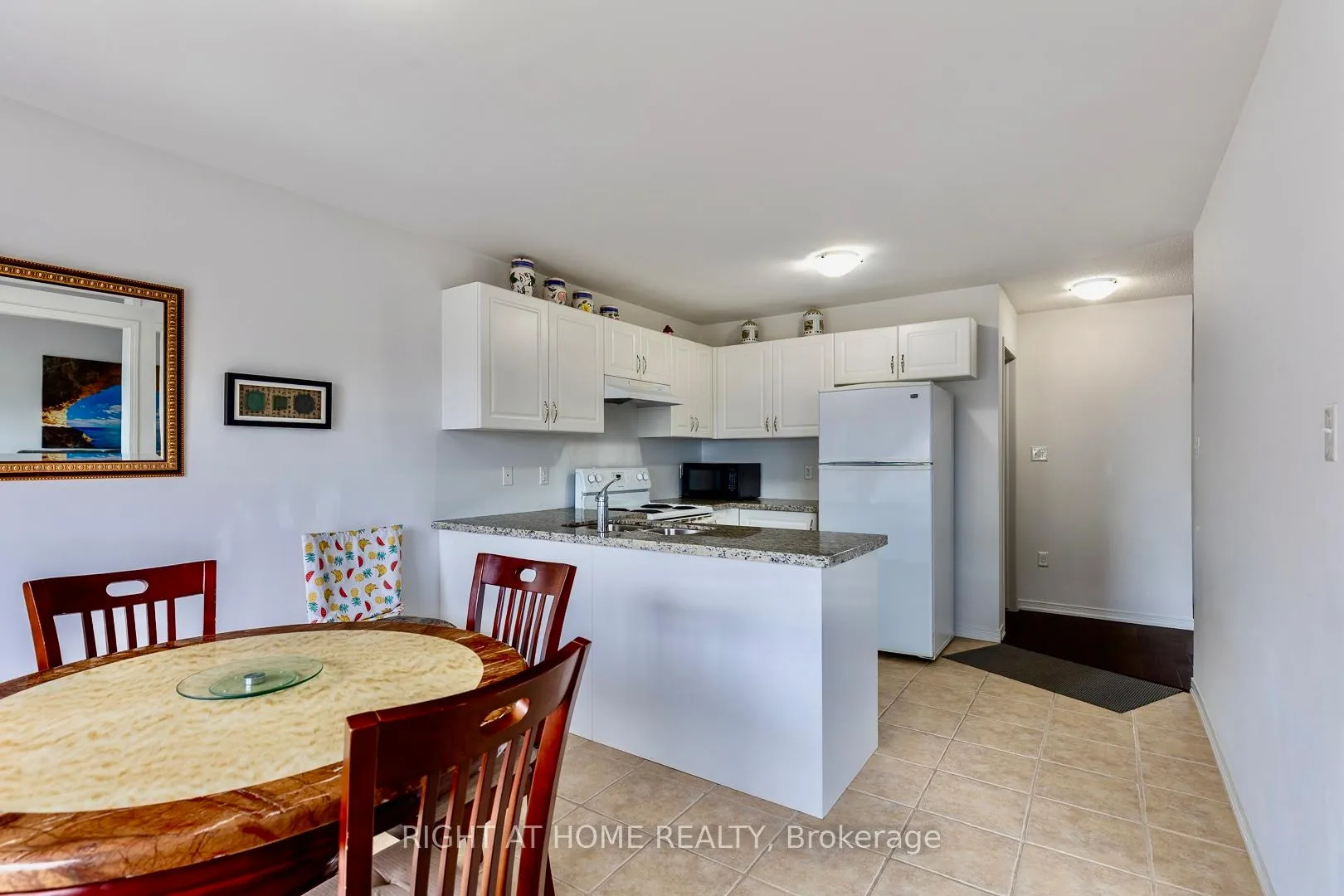 Photo 9 of 2110 galloway Street, Innisfil, Alcona — HOMEH