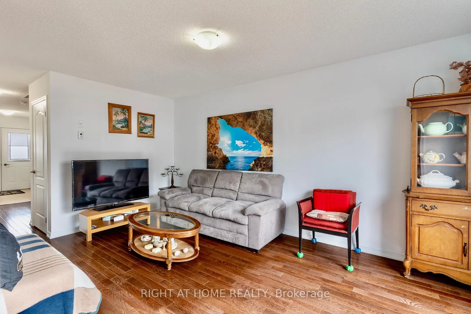 Photo 11 of 2110 galloway Street, Innisfil, Alcona — HOMEH