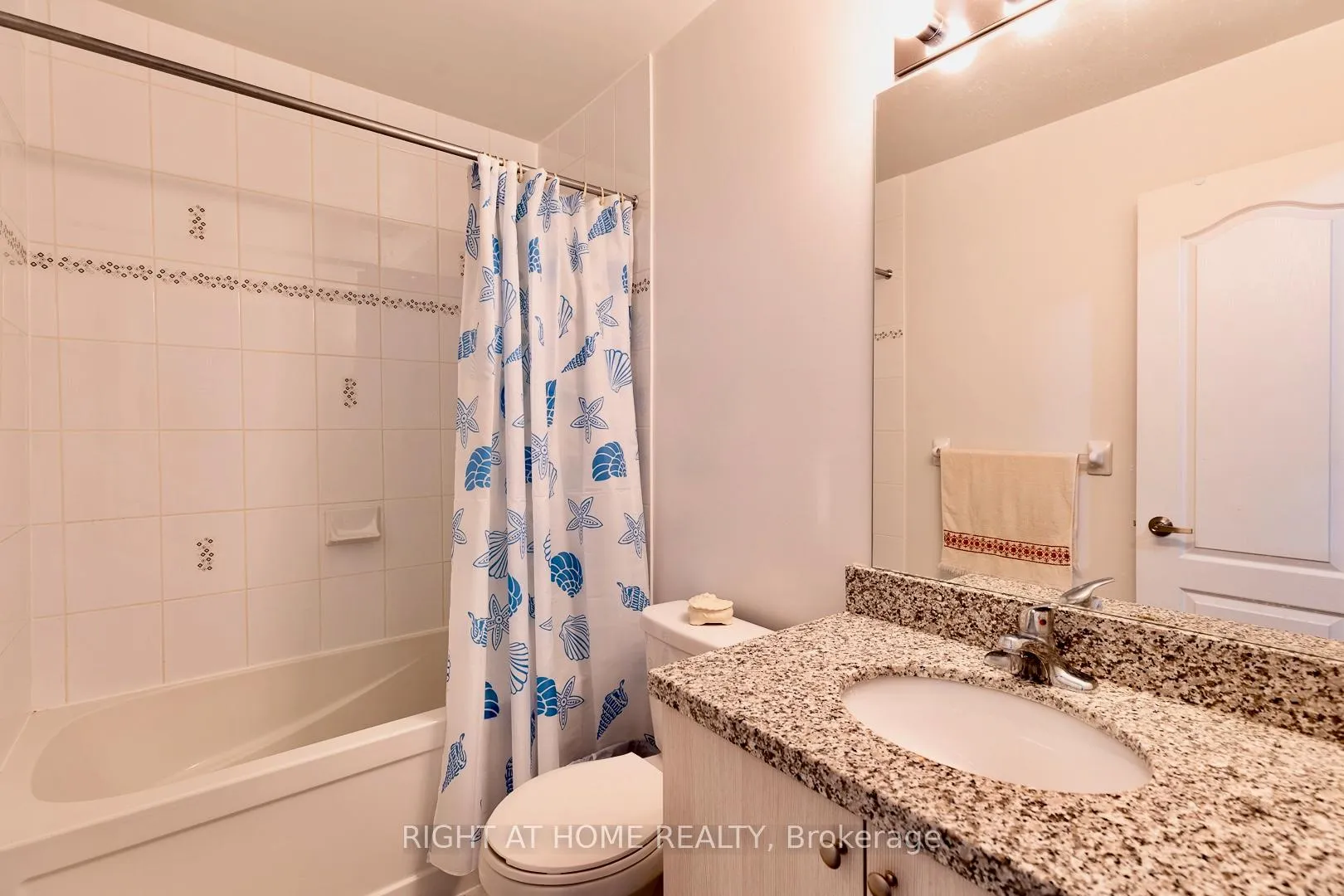 Photo 19 of 2110 galloway Street, Innisfil, Alcona — HOMEH