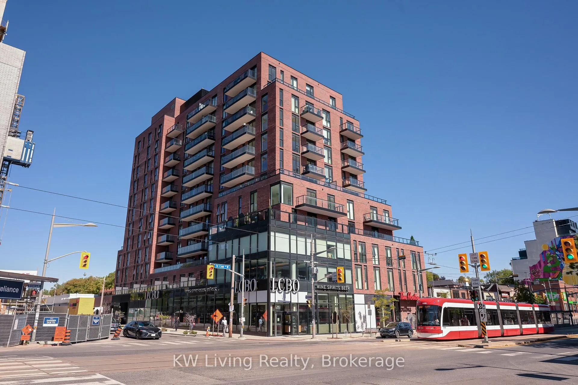 Front of Unit 303, 185 Alberta Avenue