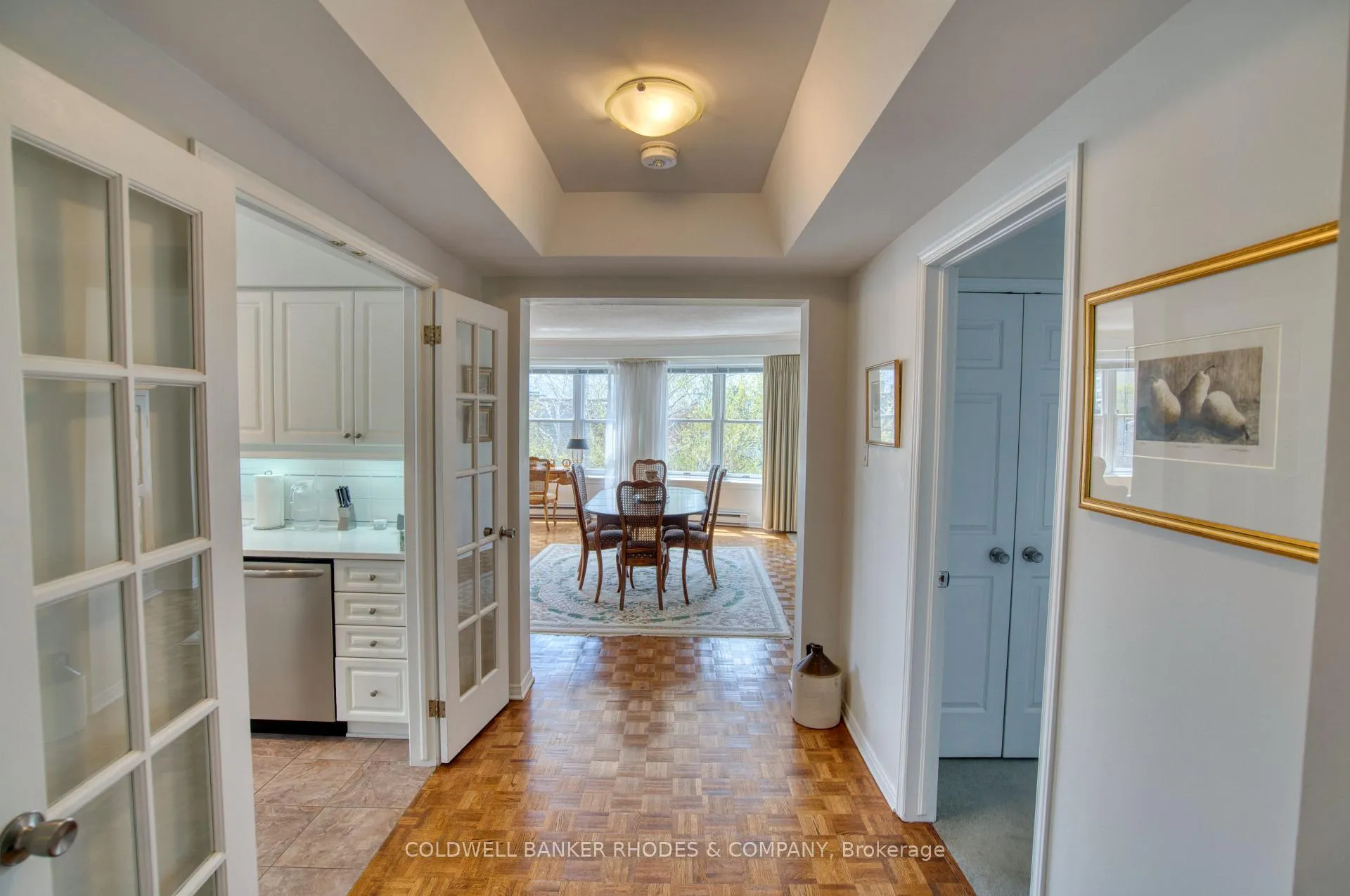 Photo 5 of Unit 302, 31 Durham Private, Ottawa, Lindenlea — HOMEH