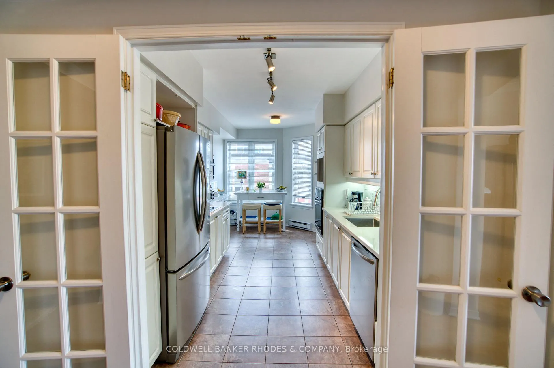 Photo 11 of Unit 302, 31 Durham Private, Ottawa, Lindenlea — HOMEH