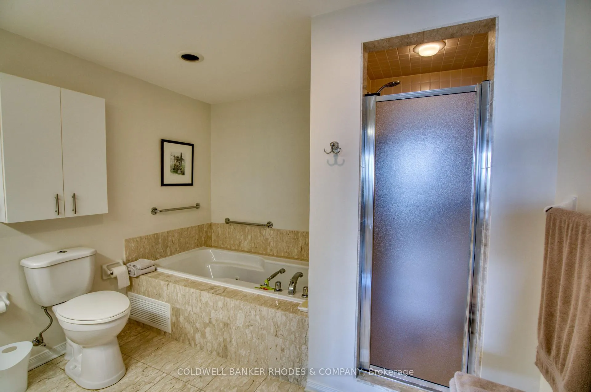 Photo 17 of Unit 302, 31 Durham Private, Ottawa, Lindenlea — HOMEH