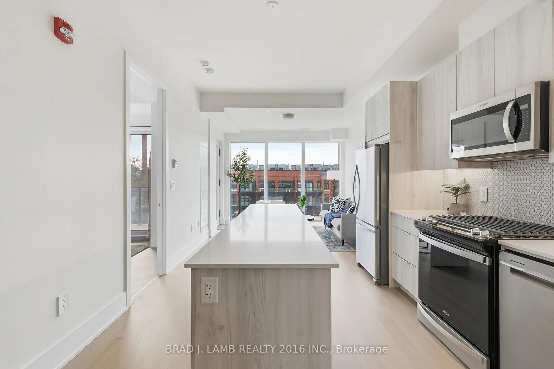 Photo 4 of Unit 413, 495 Logan Avenue, Toronto, North Riverdale — HOMEH