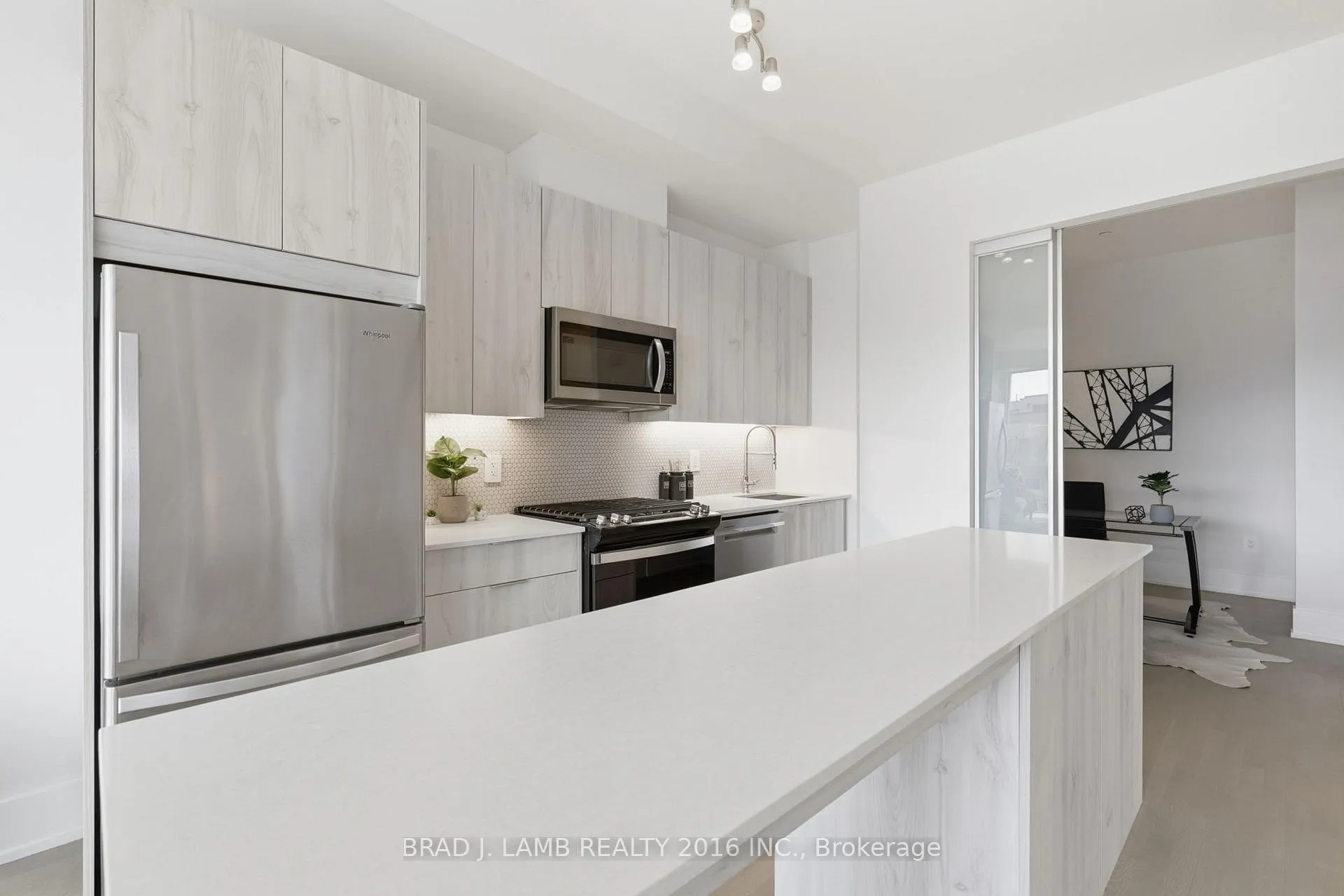 Photo 8 of Unit 413, 495 Logan Avenue, Toronto, North Riverdale — HOMEH