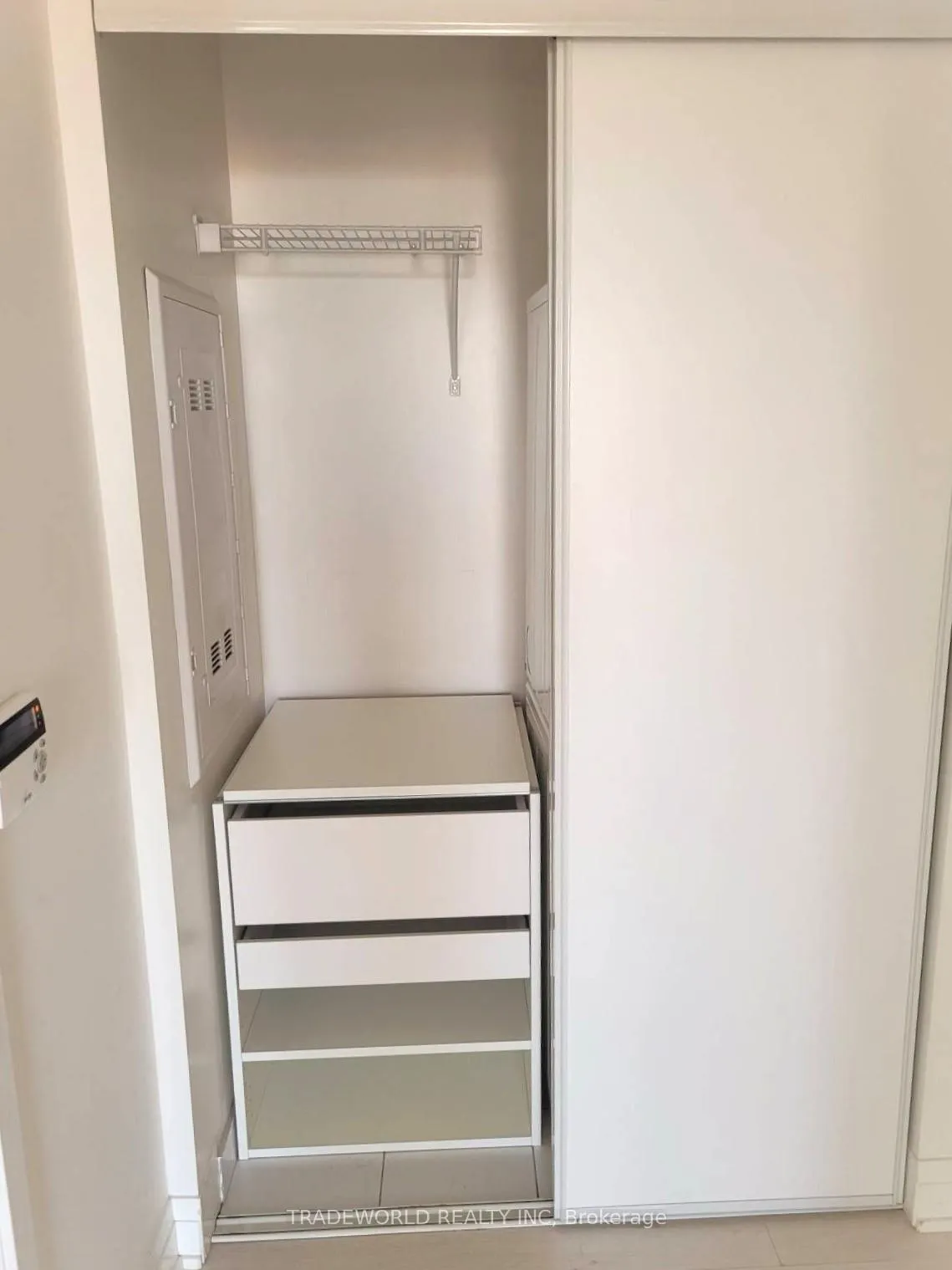 Photo 16 of Unit 3604, 195 Redpath Avenue, Toronto, Mount Pleasant West — HOMEH