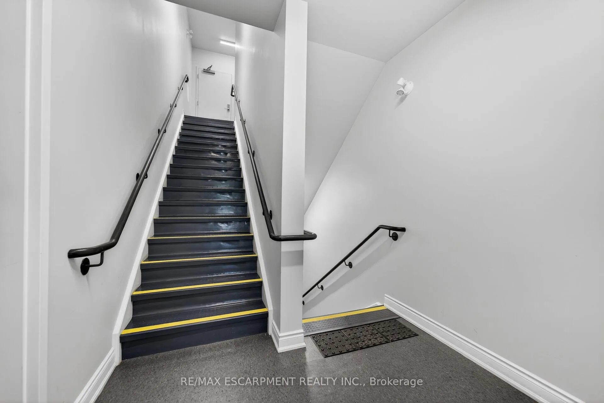 Photo 10 of Unit 0B, 259 King Street E, Hamilton, Beasley — HOMEH