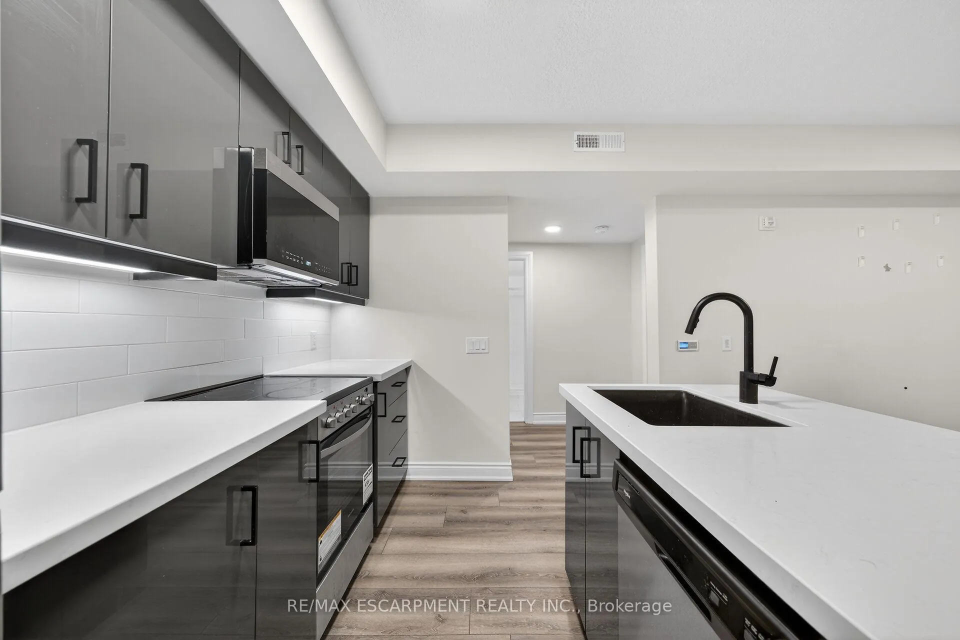 Photo 21 of Unit 0B, 259 King Street E, Hamilton, Beasley — HOMEH