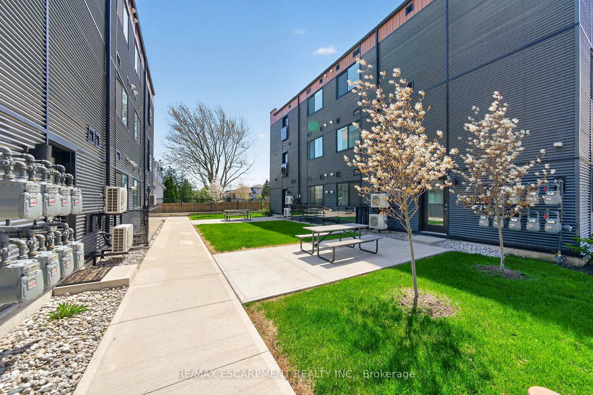 Photo 38 of Unit 0B, 259 King Street E, Hamilton, Beasley — HOMEH