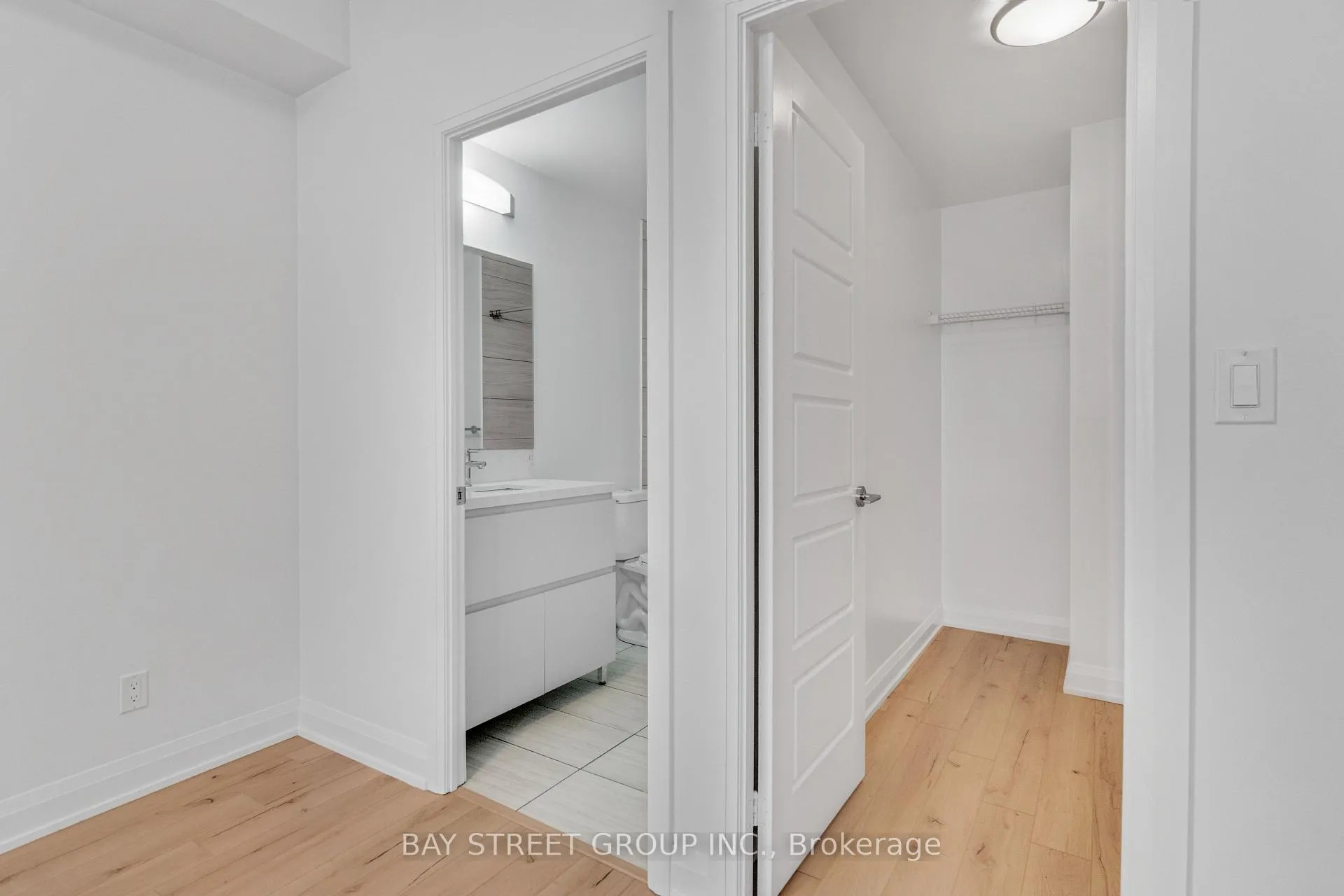 Photo 25 of Unit 2302, 15 Water Walk Drive, Markham, Unionville — HOMEH