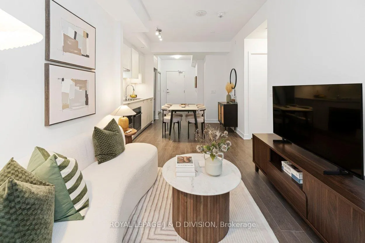 Photo 16 of Unit 1807, 99 Broadway Avenue, Toronto, Mount Pleasant West — HOMEH