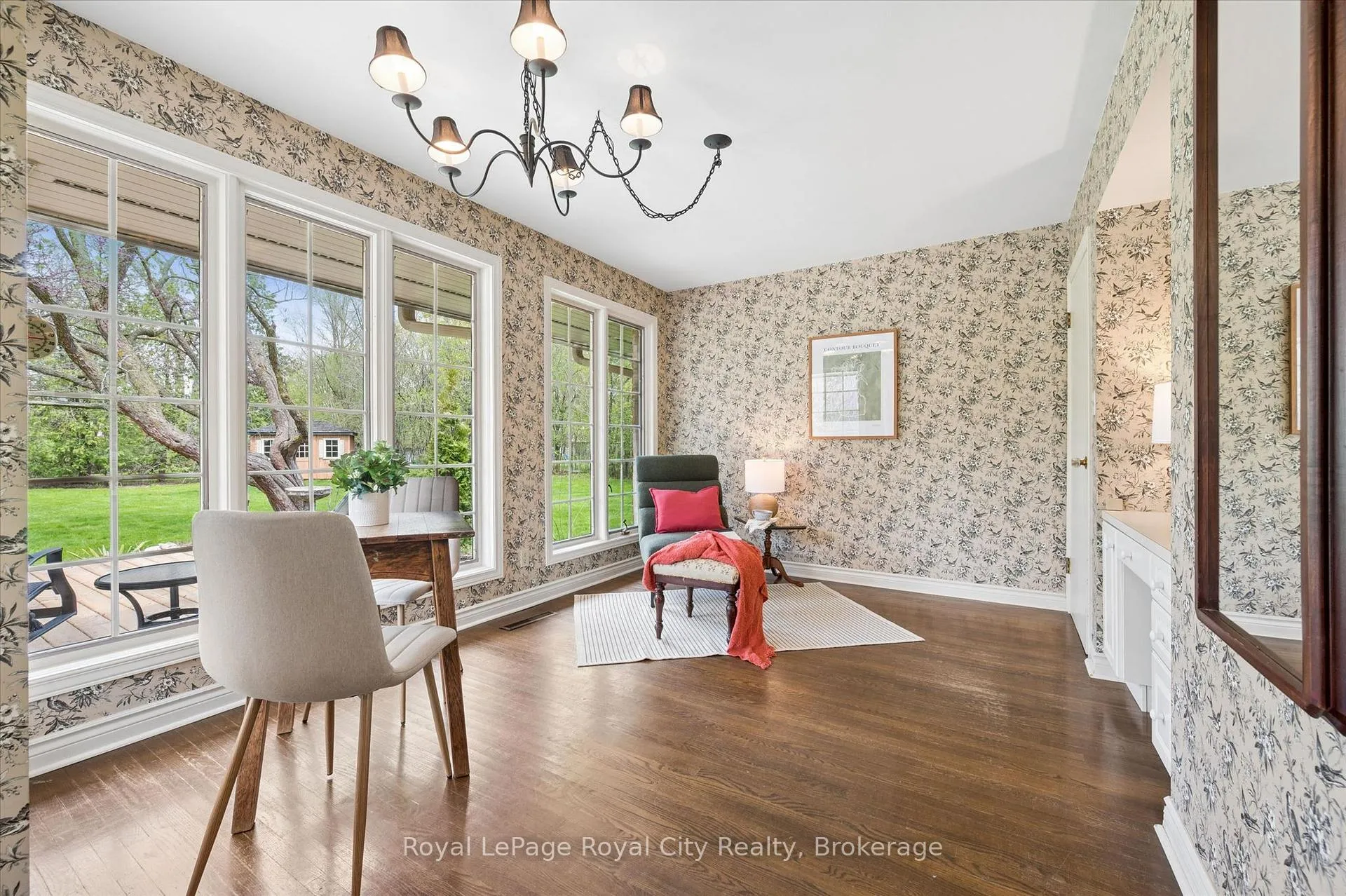 Photo 16 of 29 Lynwood Place, Guelph, Dovercliffe Park/Old University — HOMEH