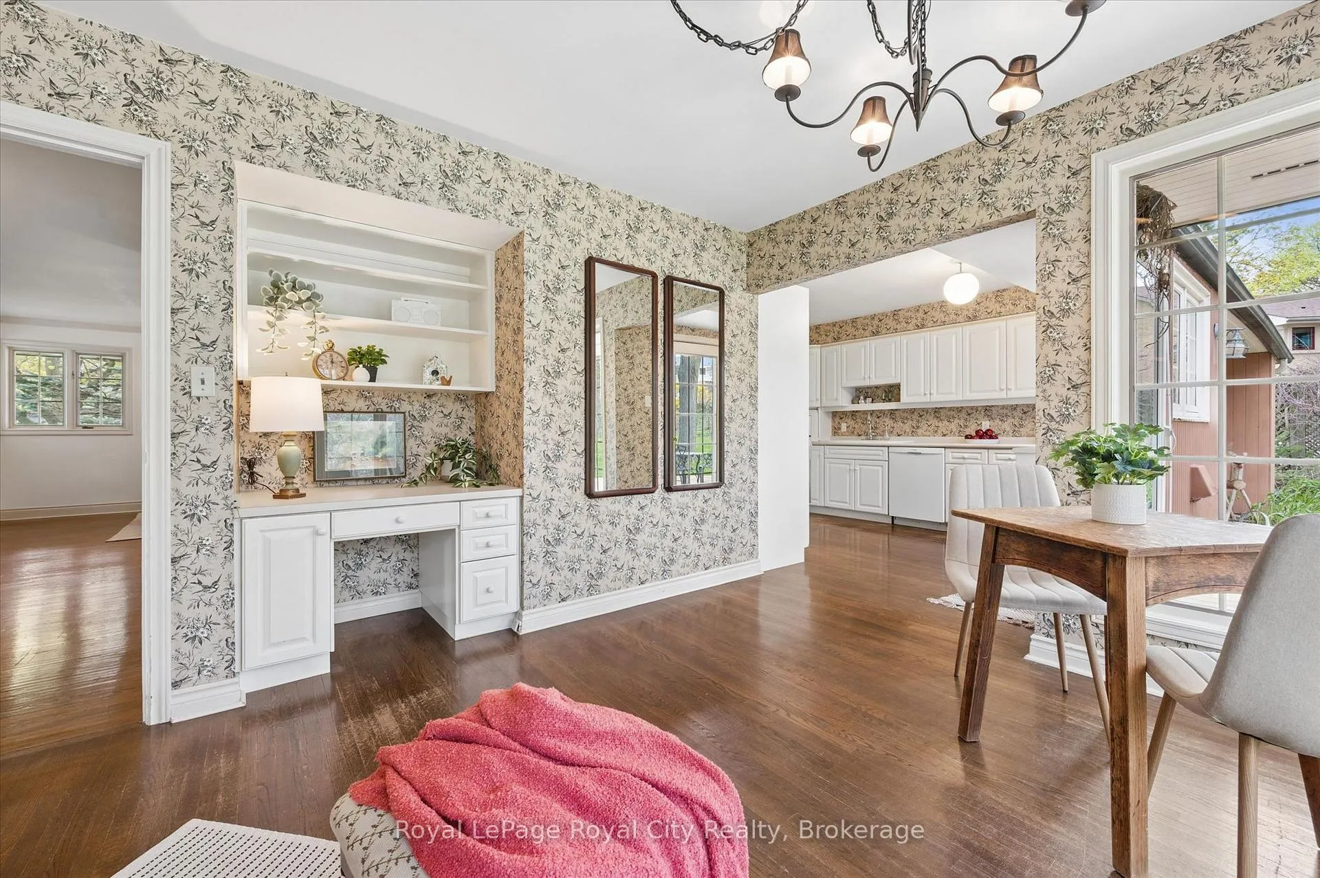 Photo 18 of 29 Lynwood Place, Guelph, Dovercliffe Park/Old University — HOMEH