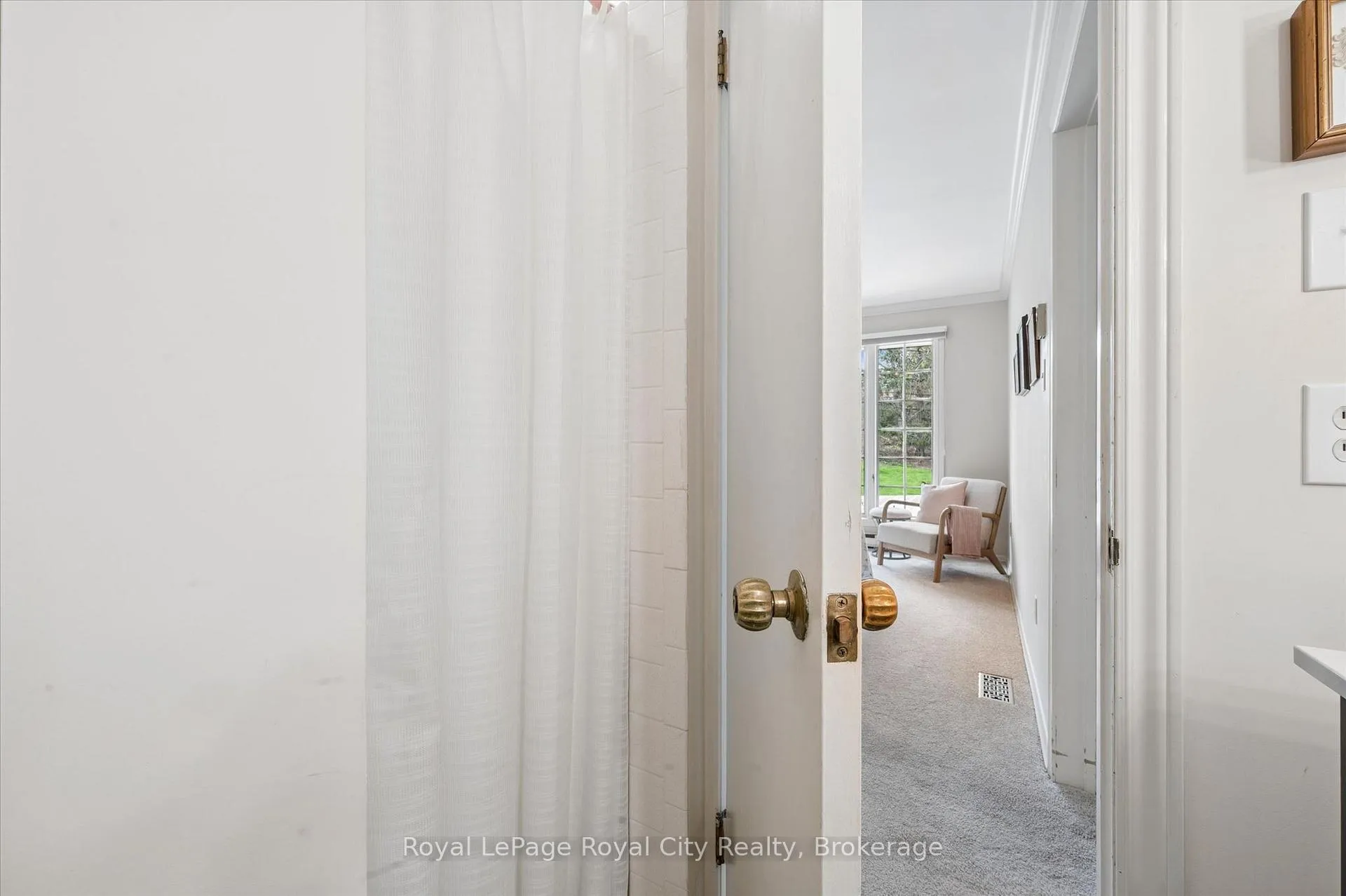 Photo 30 of 29 Lynwood Place, Guelph, Dovercliffe Park/Old University — HOMEH