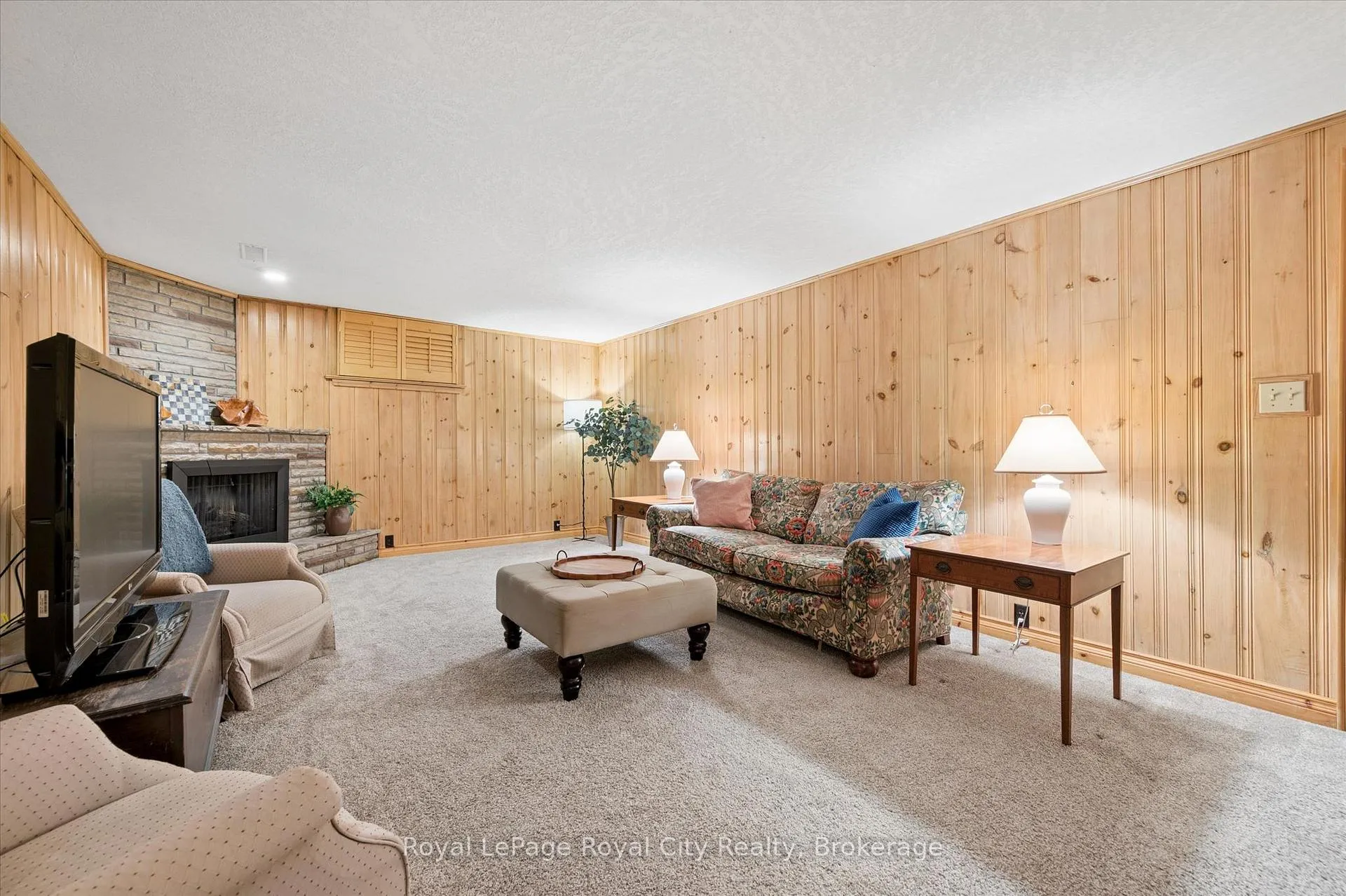 Photo 32 of 29 Lynwood Place, Guelph, Dovercliffe Park/Old University — HOMEH