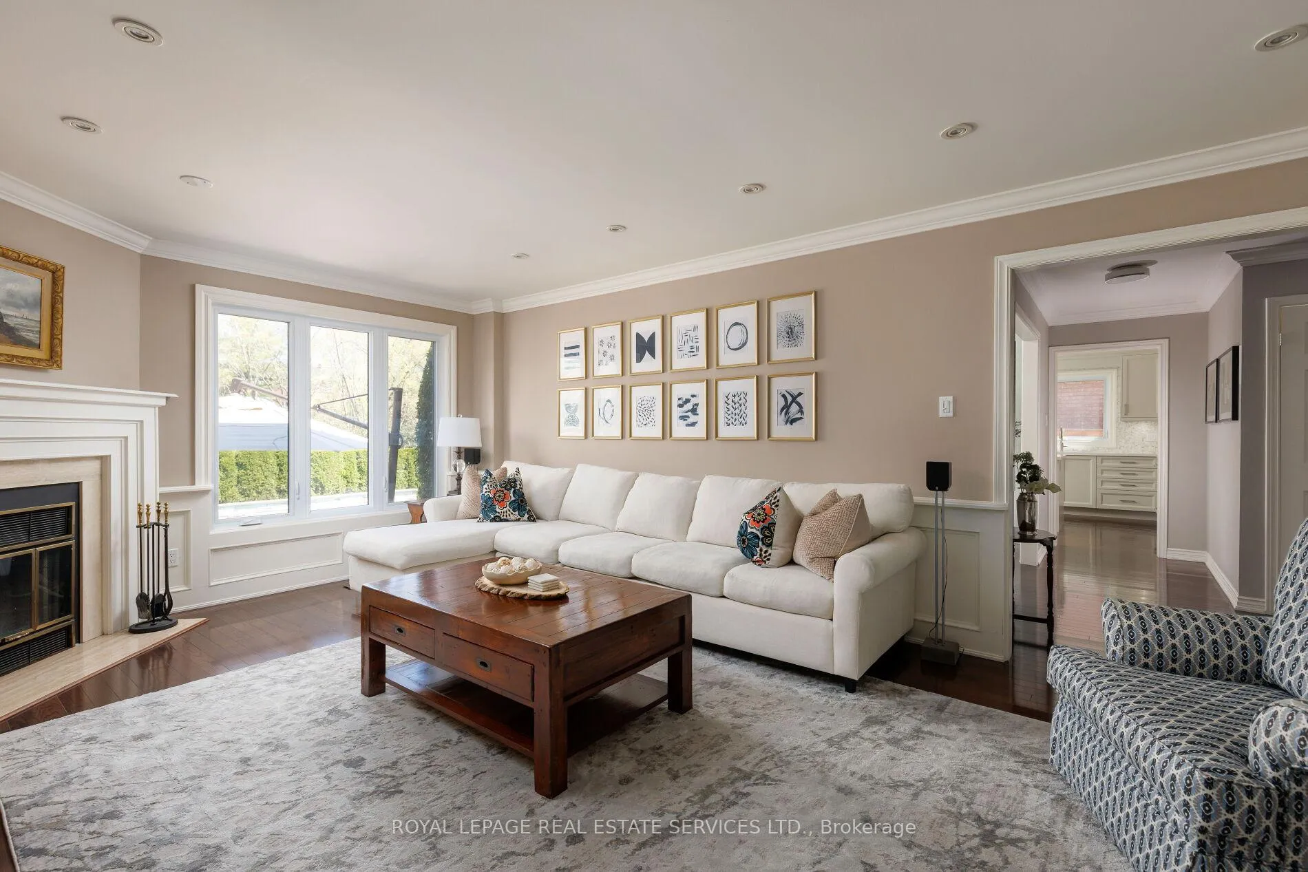 Photo 2 of 1193 Bowman Drive, Oakville, Glen Abbey — HOMEH