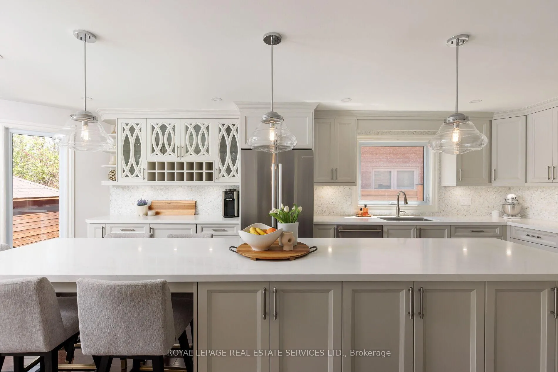Photo 12 of 1193 Bowman Drive, Oakville, Glen Abbey — HOMEH