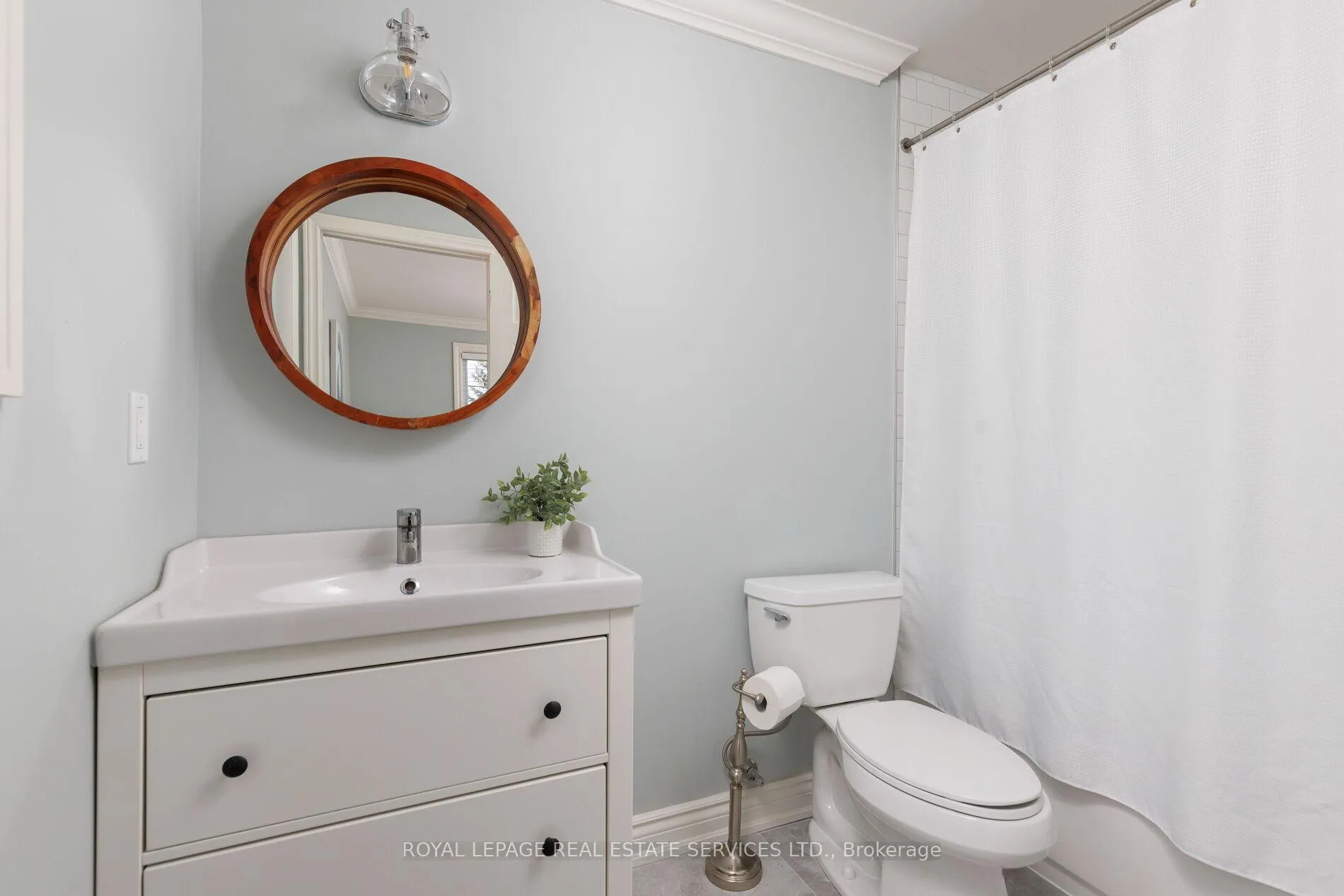 Photo 24 of 1193 Bowman Drive, Oakville, Glen Abbey — HOMEH