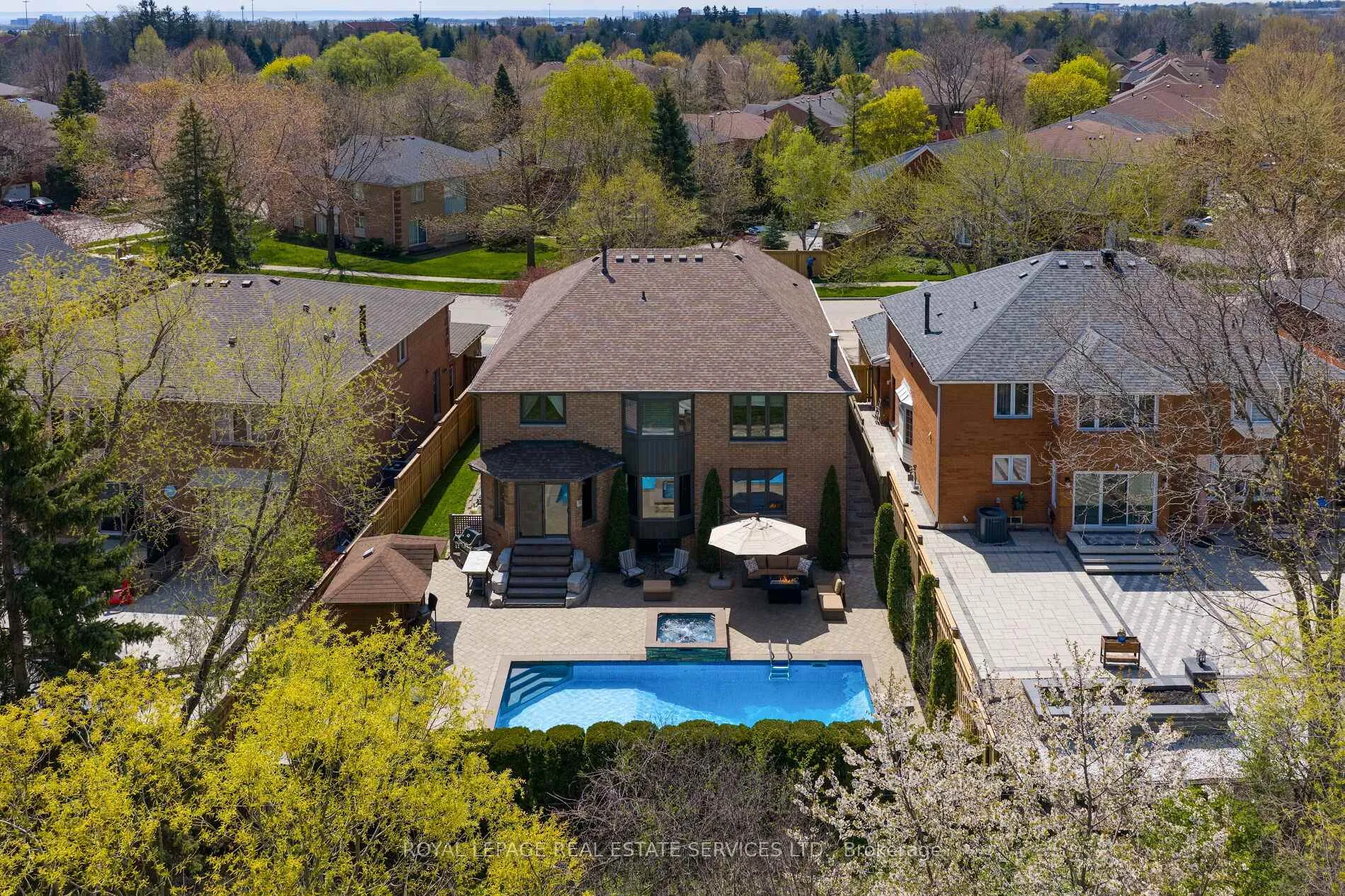 Photo 37 of 1193 Bowman Drive, Oakville, Glen Abbey — HOMEH