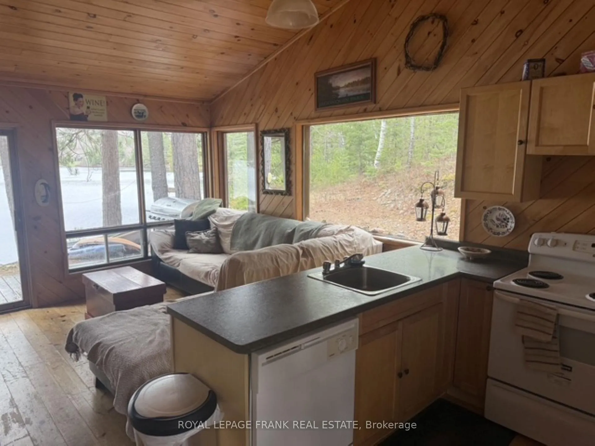 Photo 12 of 48 White Pine Lane, Hastings Highlands, McClure Ward — HOMEH