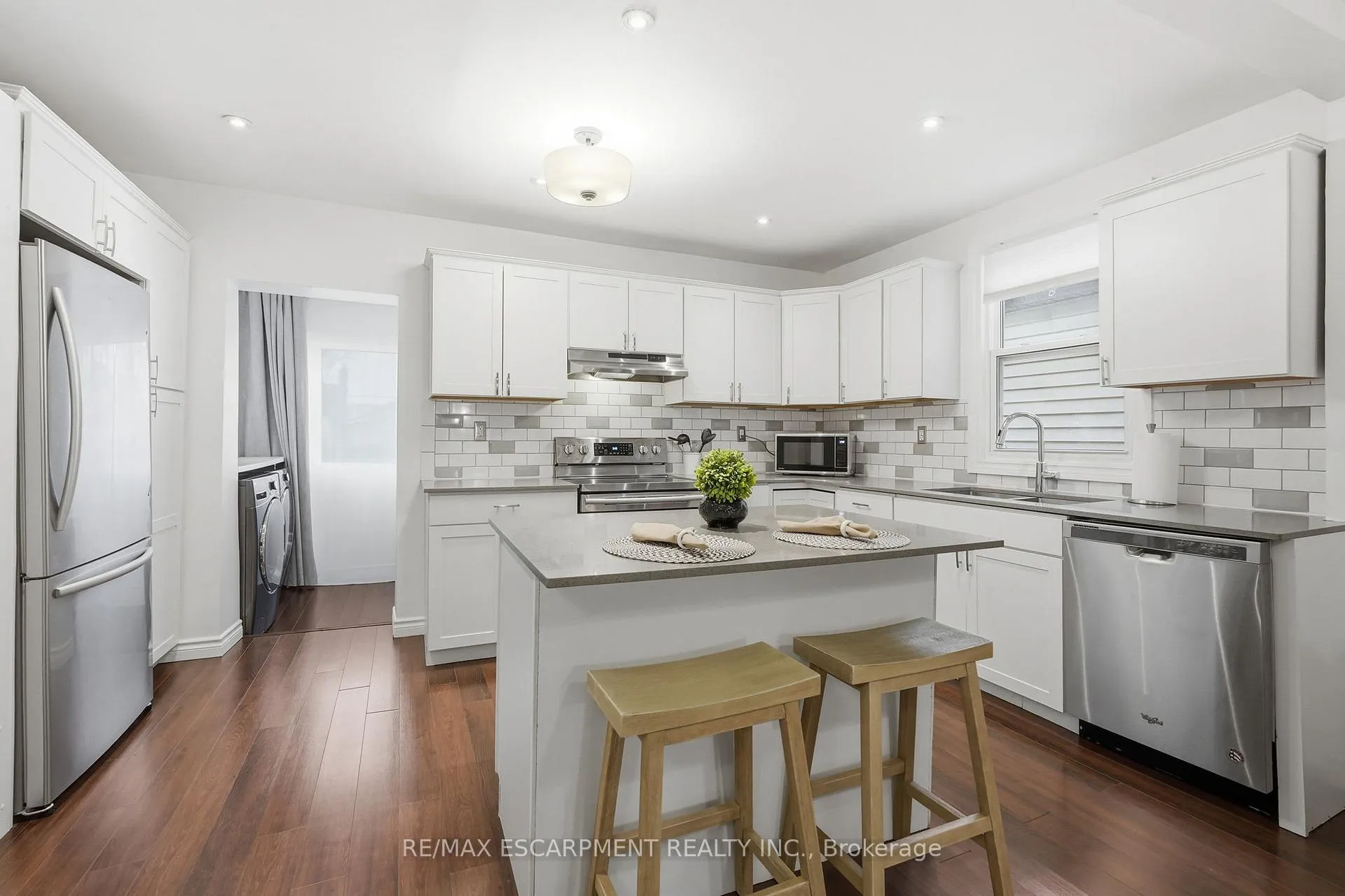 Photo 13 of 44 Whitfield Avenue, Hamilton, Industrial Sector — HOMEH