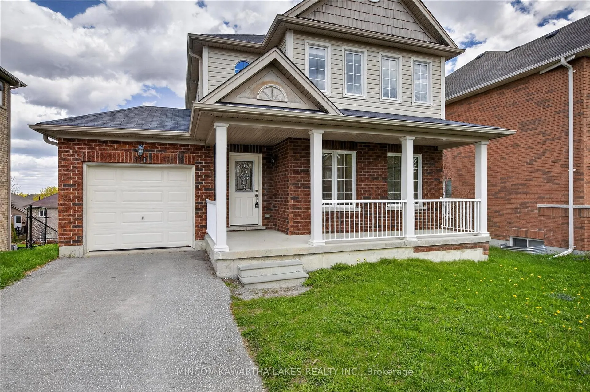 Photo 5 of 110 Farrier Crescent NE, Peterborough — HOMEH