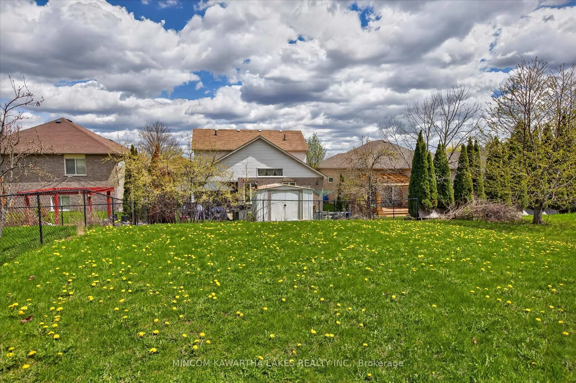 Photo 49 of 110 Farrier Crescent NE, Peterborough — HOMEH