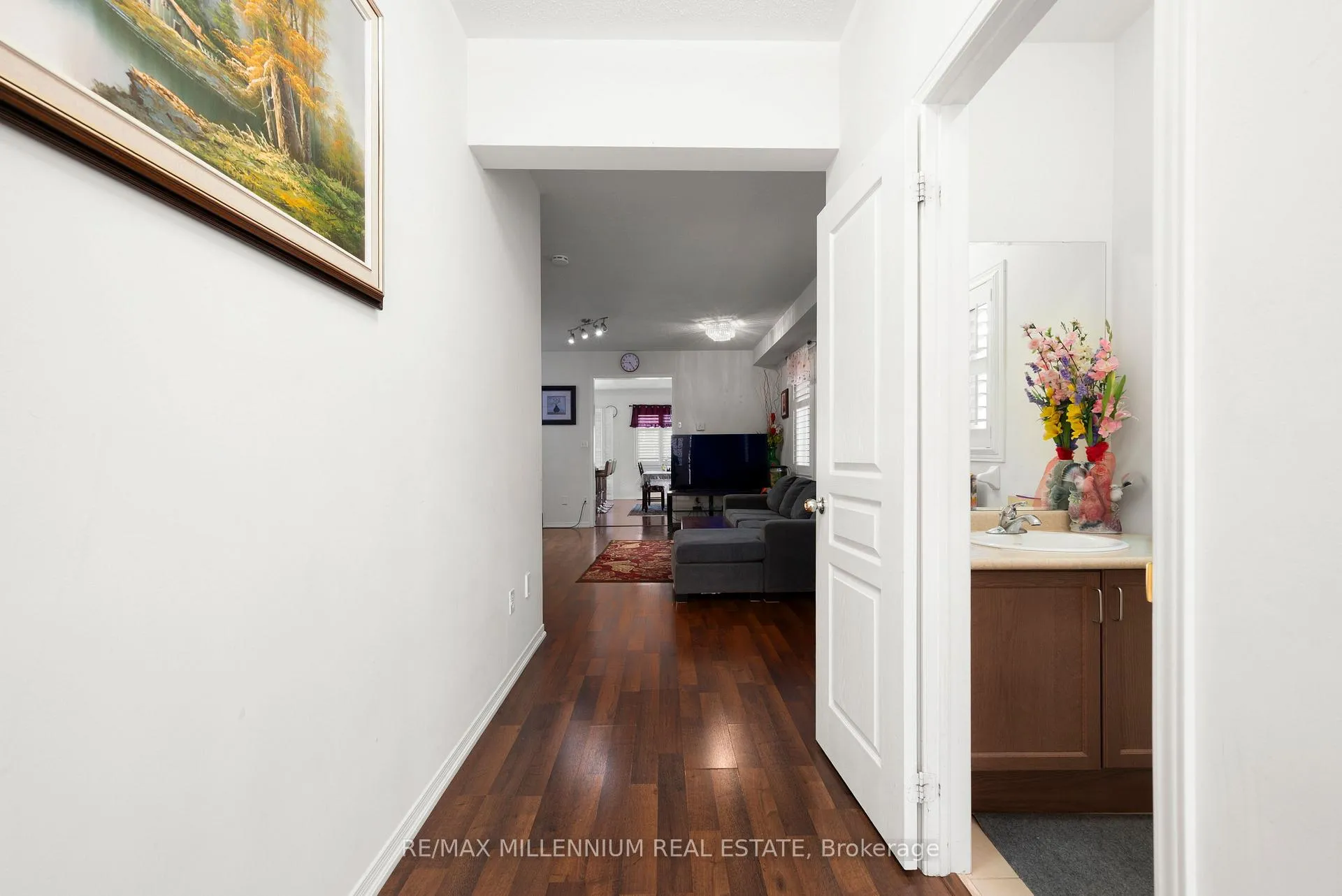 Photo 6 of 1211 Mccron Crescent, Newmarket, Stonehaven-Wyndham — HOMEH