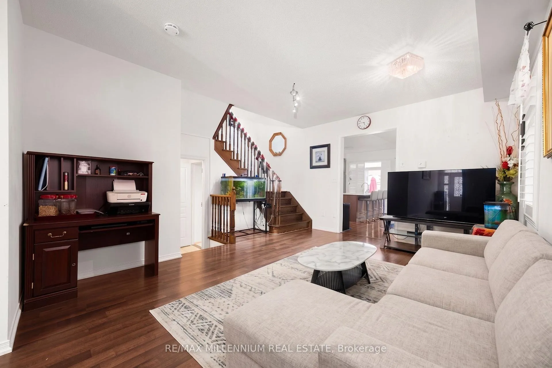 Photo 9 of 1211 Mccron Crescent, Newmarket, Stonehaven-Wyndham — HOMEH