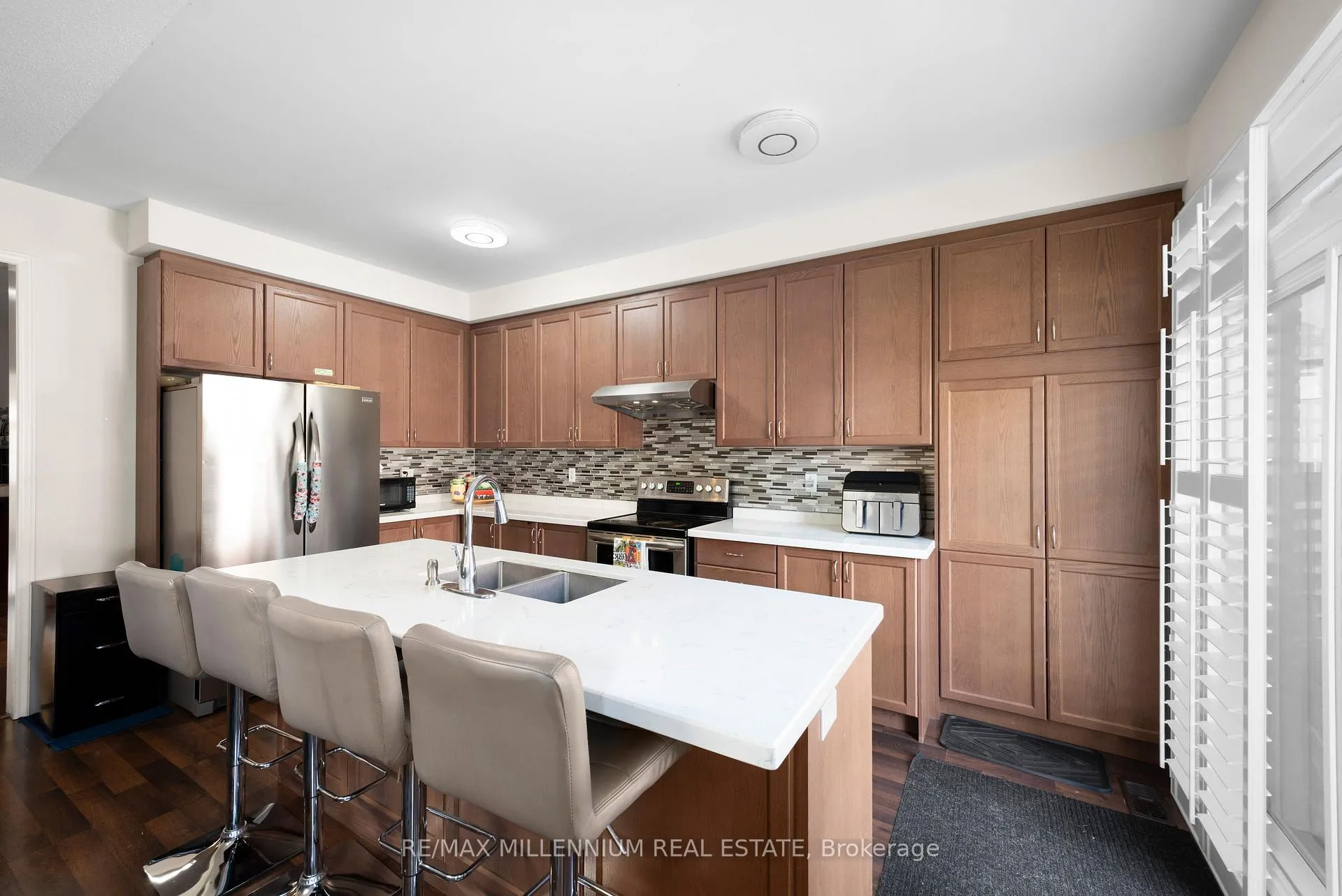Photo 12 of 1211 Mccron Crescent, Newmarket, Stonehaven-Wyndham — HOMEH