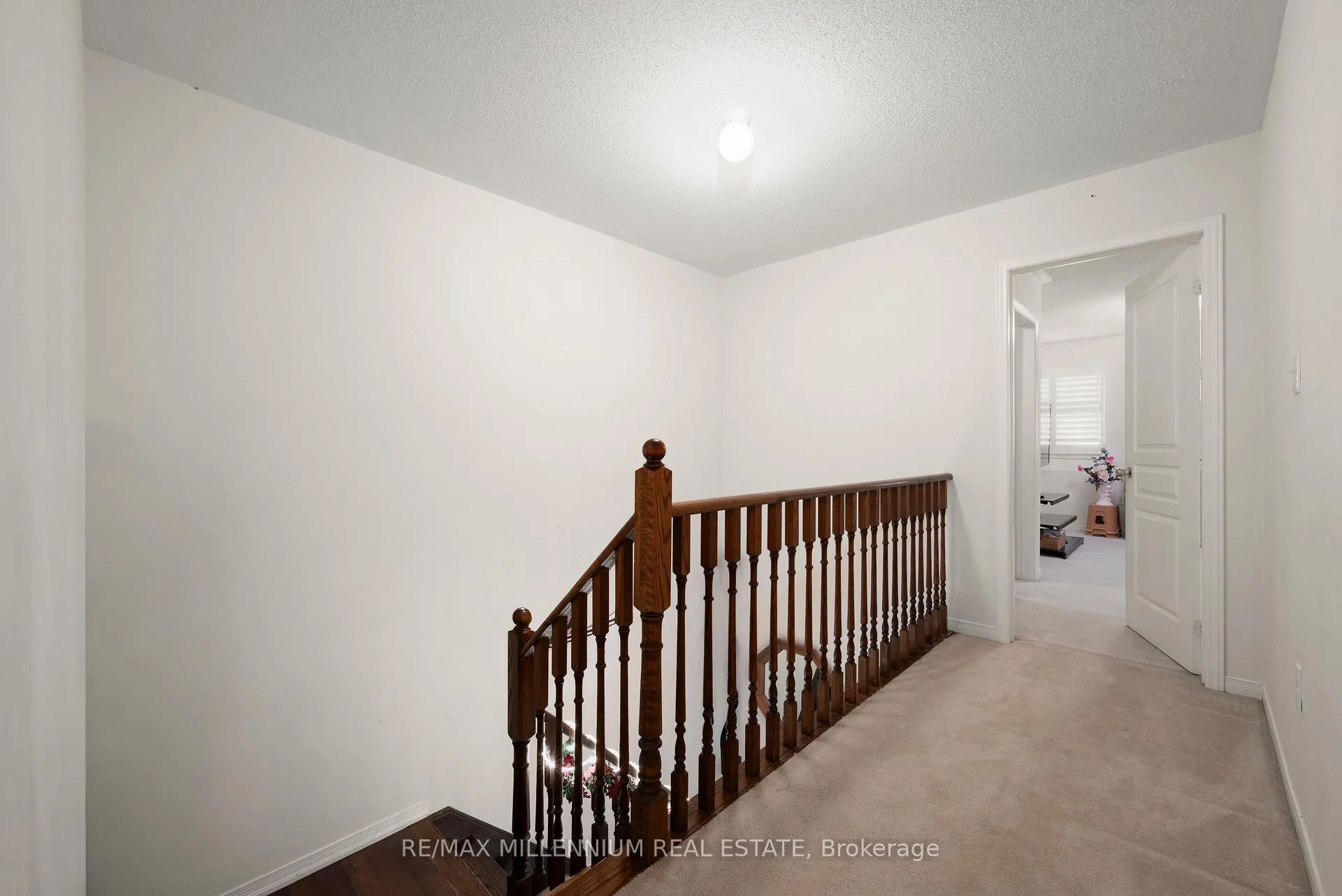 Photo 21 of 1211 Mccron Crescent, Newmarket, Stonehaven-Wyndham — HOMEH