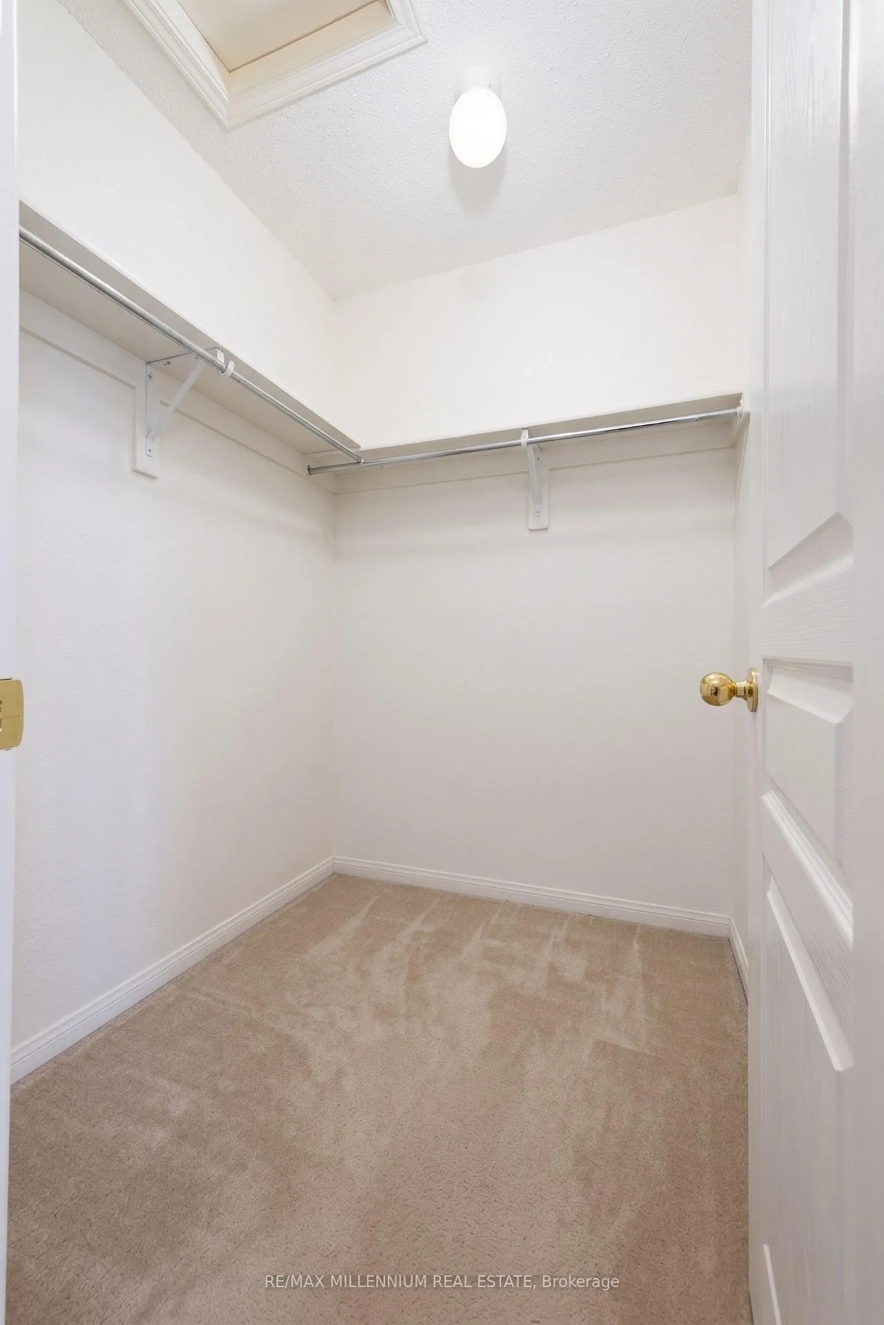 Photo 24 of 1211 Mccron Crescent, Newmarket, Stonehaven-Wyndham — HOMEH