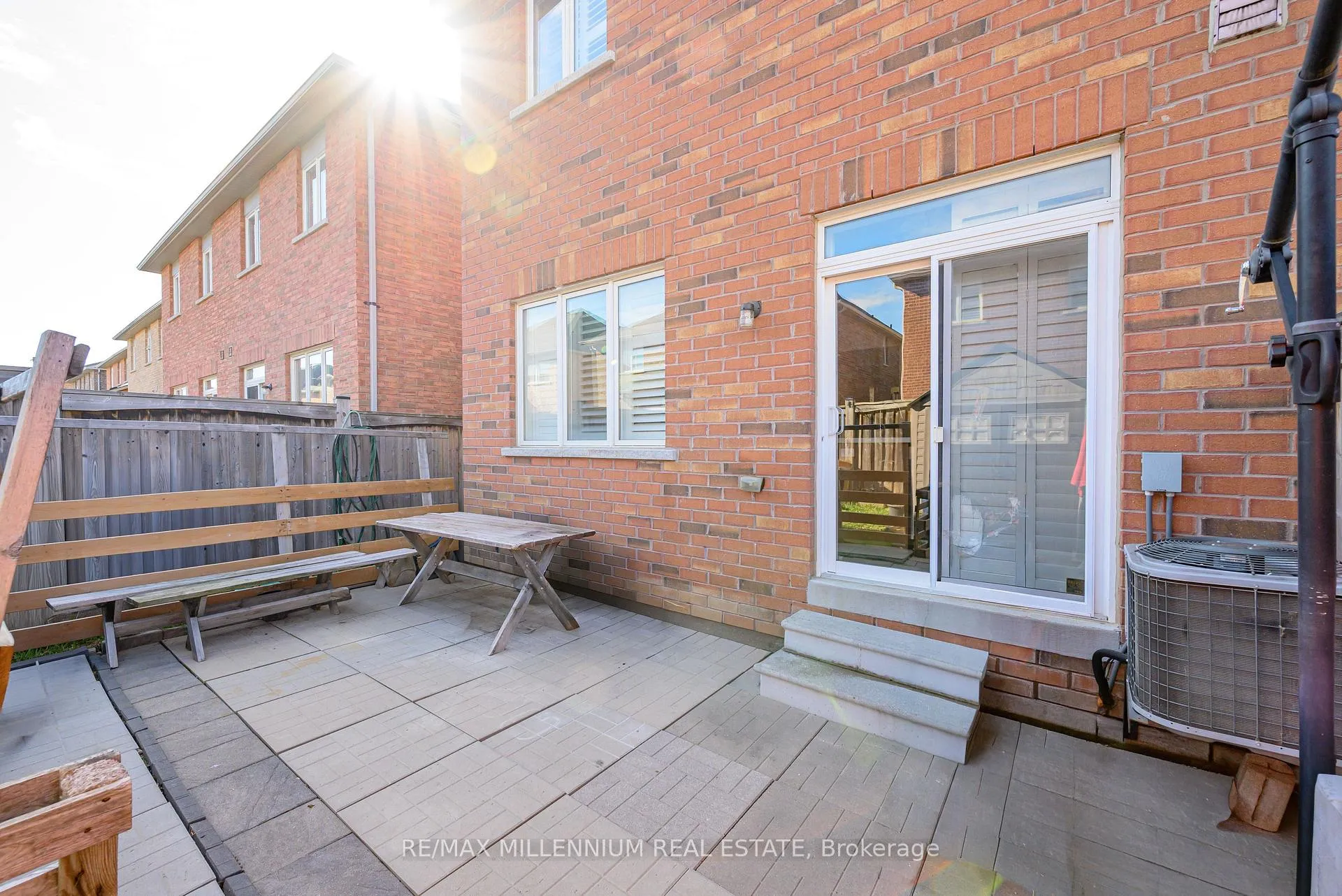 Photo 48 of 1211 Mccron Crescent, Newmarket, Stonehaven-Wyndham — HOMEH