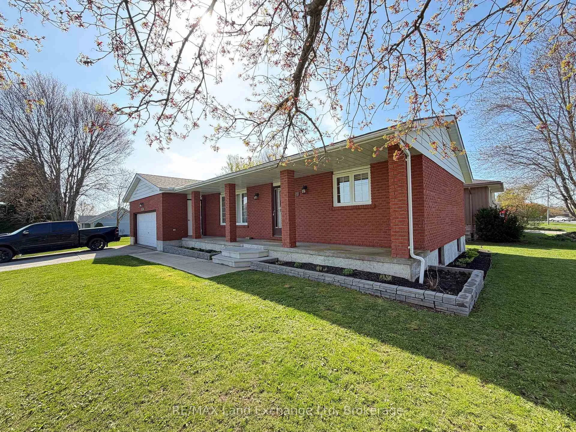 Photo 2 of 15 Mitchell Street, South Bruce — HOMEH