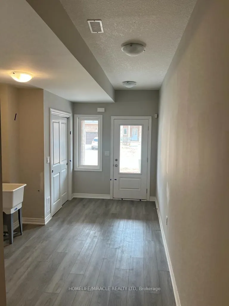 Photo 4 of 148 Sonoma Lane, Hamilton, Winona — HOMEH