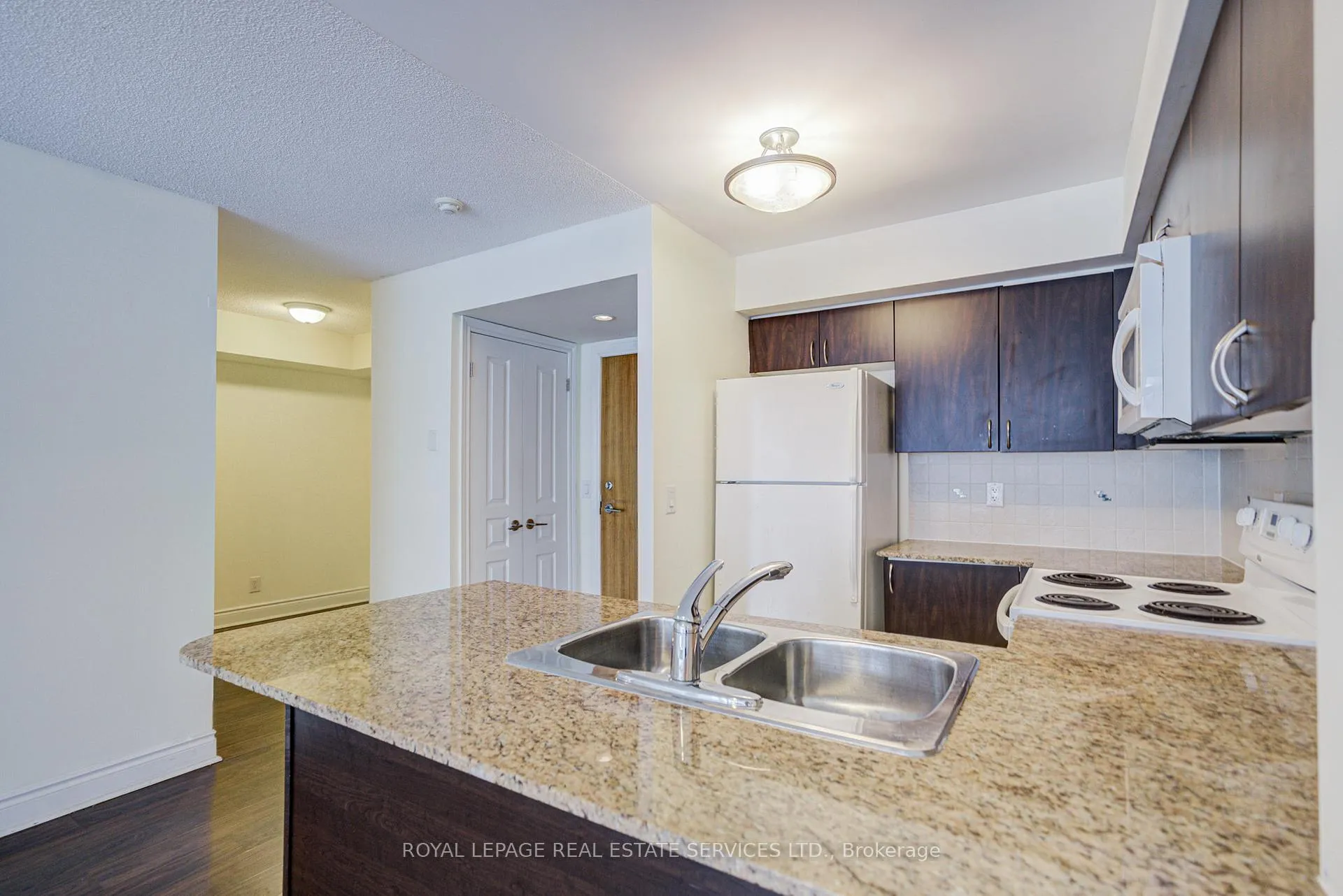 Photo 9 of Unit 809, 30 Clegg Road, Markham, Unionville — HOMEH