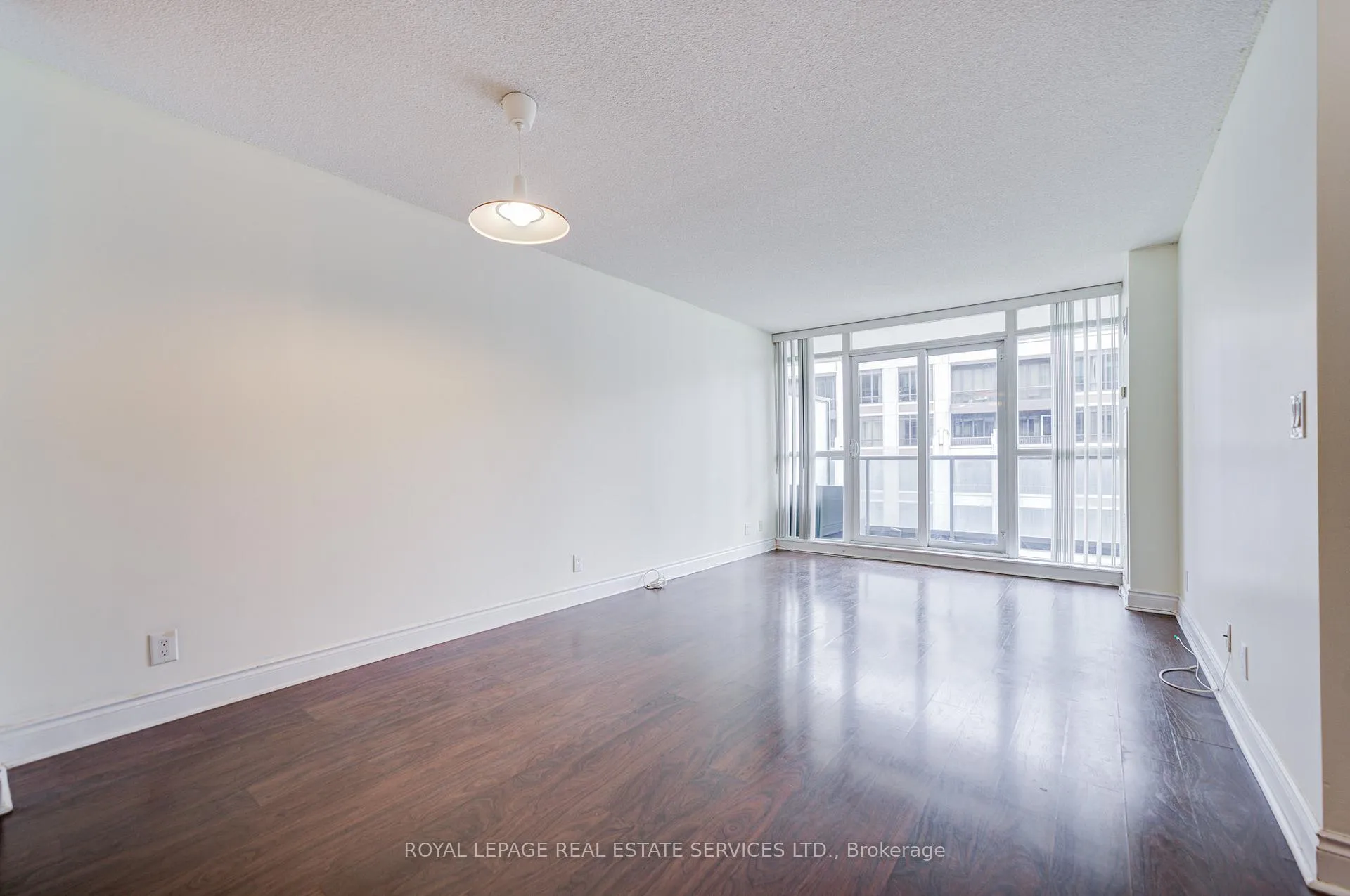 Photo 13 of Unit 809, 30 Clegg Road, Markham, Unionville — HOMEH