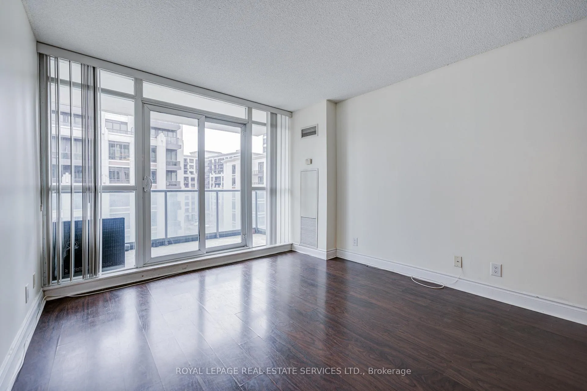 Photo 15 of Unit 809, 30 Clegg Road, Markham, Unionville — HOMEH