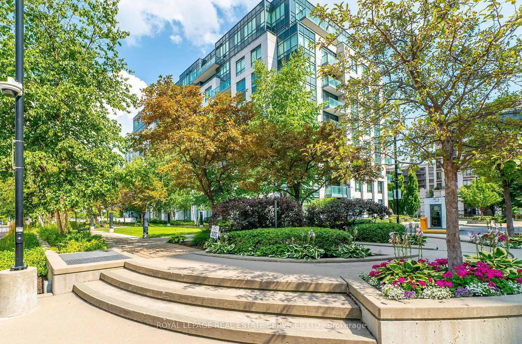 Photo 32 of Unit 809, 30 Clegg Road, Markham, Unionville — HOMEH