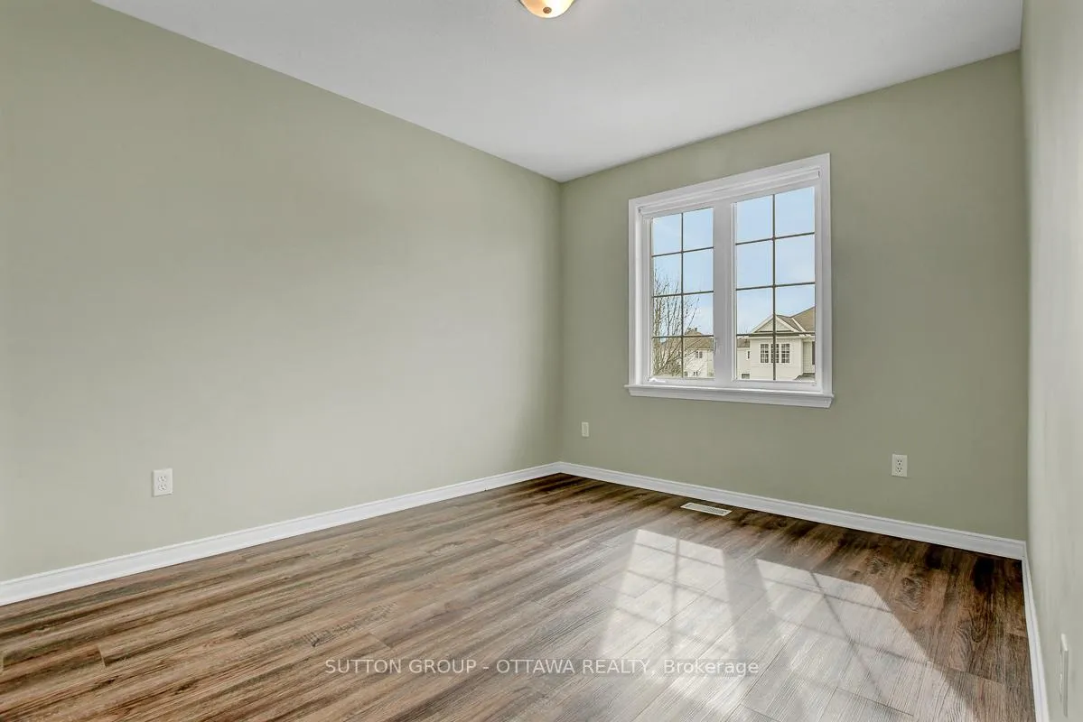 Photo 33 of 124 Cedardown Private, Ottawa, Barrhaven - Stonebridge — HOMEH