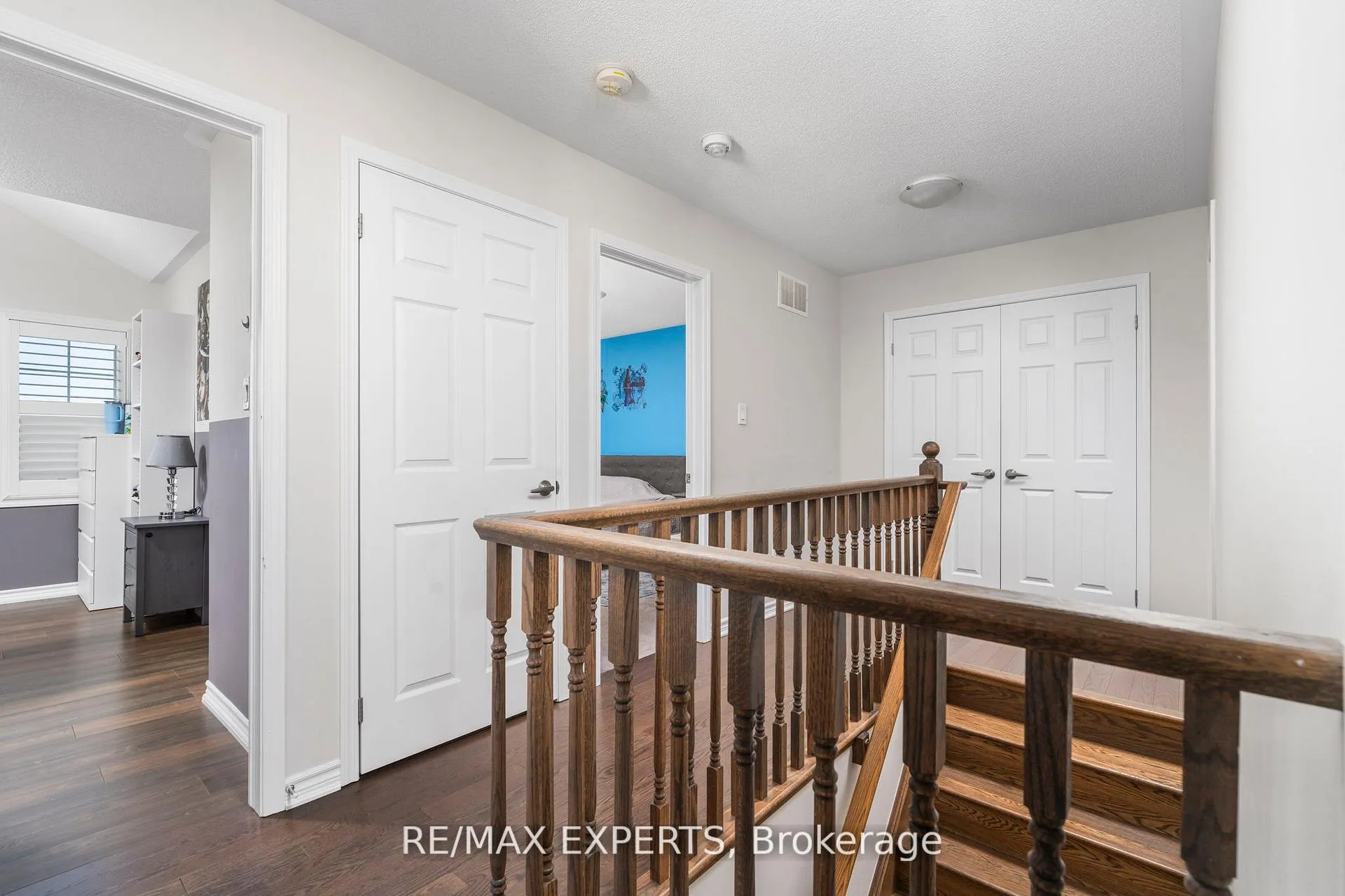 Photo 22 of 56 Donlamont Circle, Brampton, Northwest Brampton — HOMEH