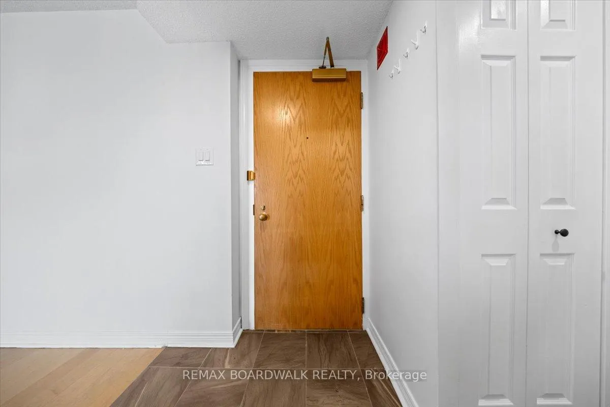 Photo 3 of Unit 308, 15 Murray Street, Ottawa, Lower Town/Byward Market — HOMEH