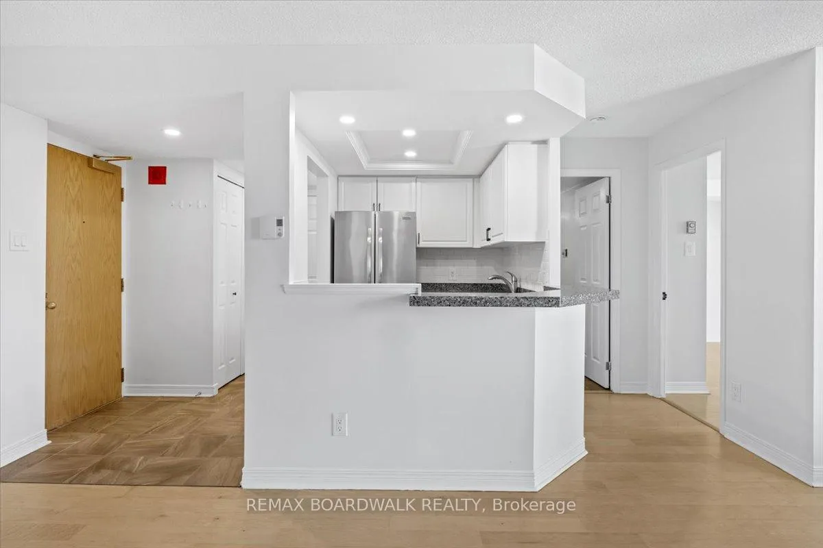 Photo 5 of Unit 308, 15 Murray Street, Ottawa, Lower Town/Byward Market — HOMEH