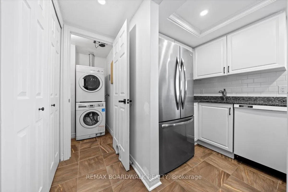 Photo 7 of Unit 308, 15 Murray Street, Ottawa, Lower Town/Byward Market — HOMEH