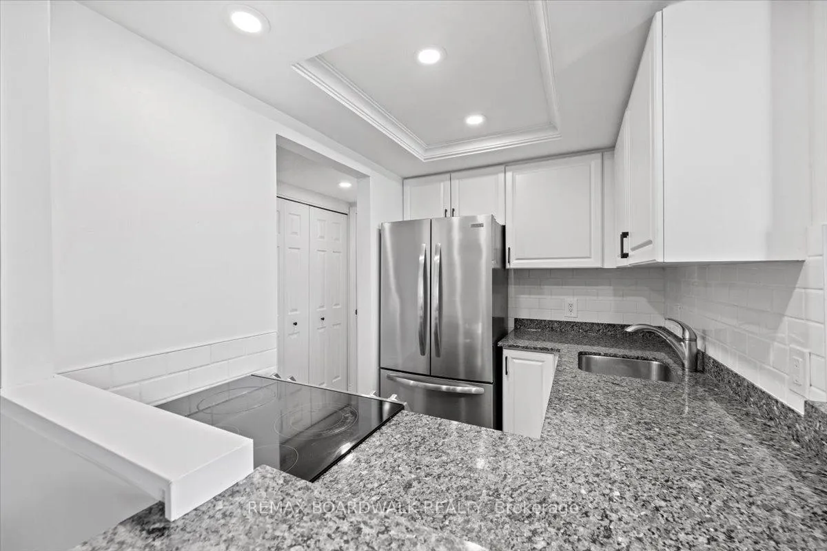 Photo 11 of Unit 308, 15 Murray Street, Ottawa, Lower Town/Byward Market — HOMEH