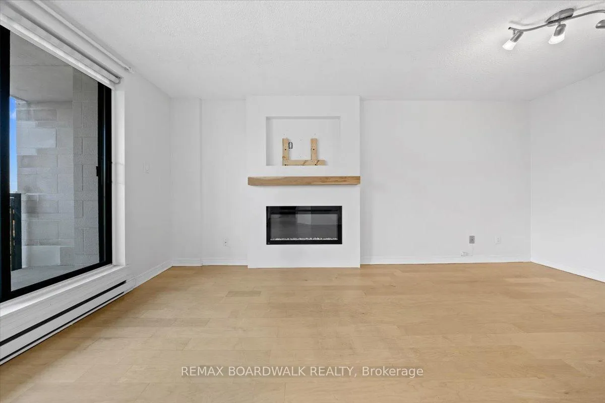 Photo 16 of Unit 308, 15 Murray Street, Ottawa, Lower Town/Byward Market — HOMEH