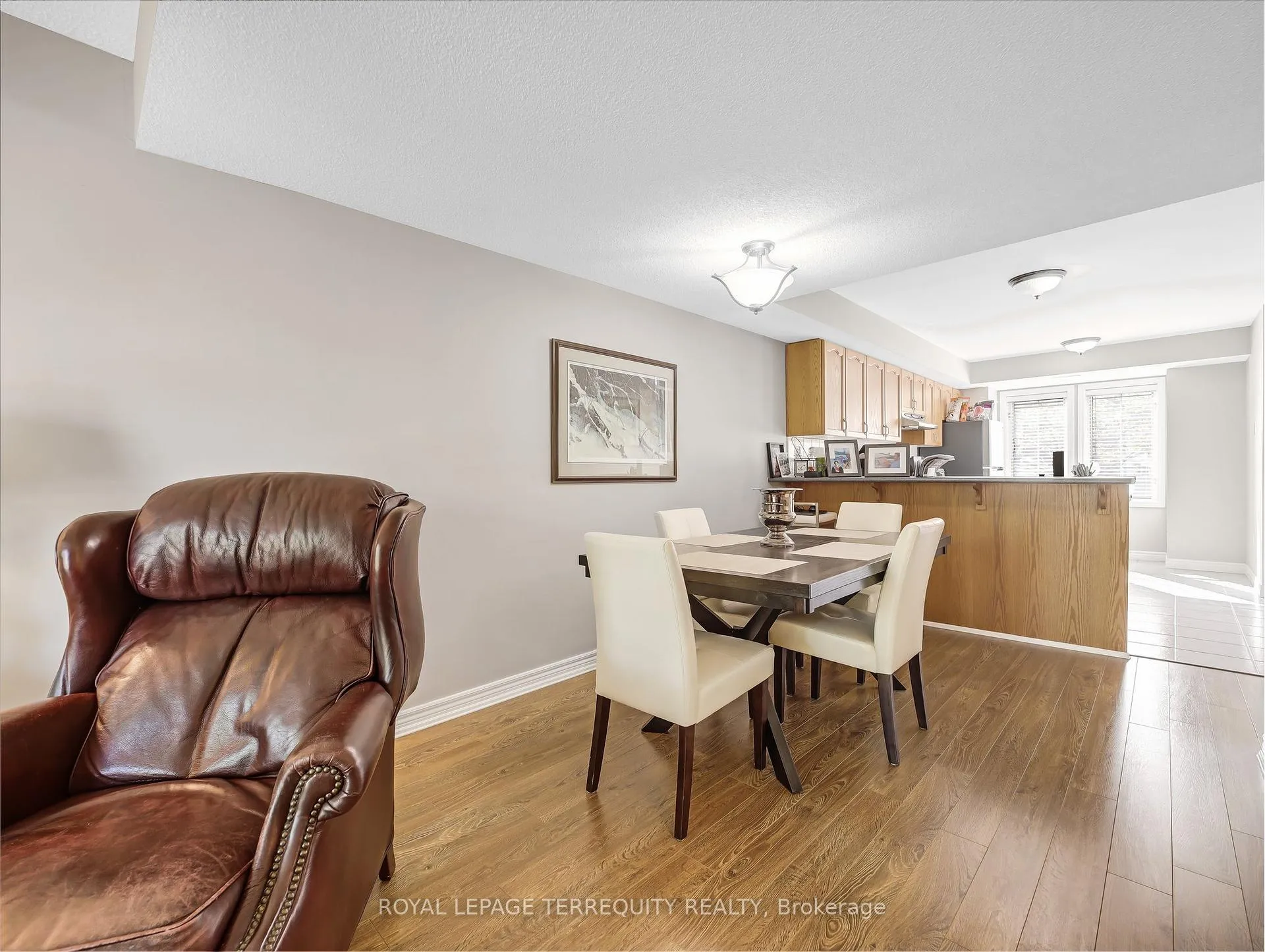 Photo 14 of Unit 51, 4045 Upper Middle Road, Burlington, Rose — HOMEH