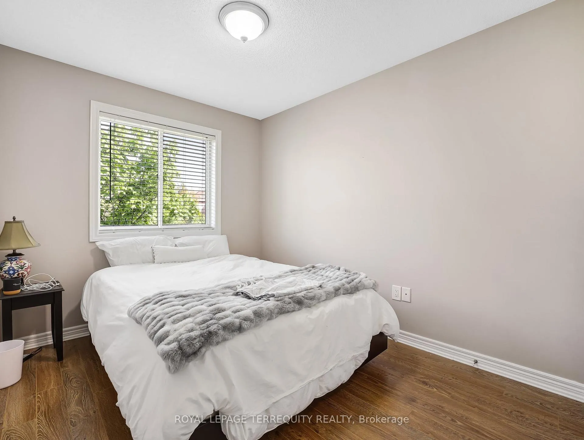 Photo 29 of Unit 51, 4045 Upper Middle Road, Burlington, Rose — HOMEH