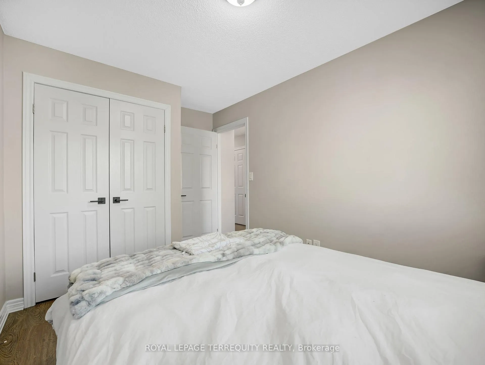 Photo 31 of Unit 51, 4045 Upper Middle Road, Burlington, Rose — HOMEH