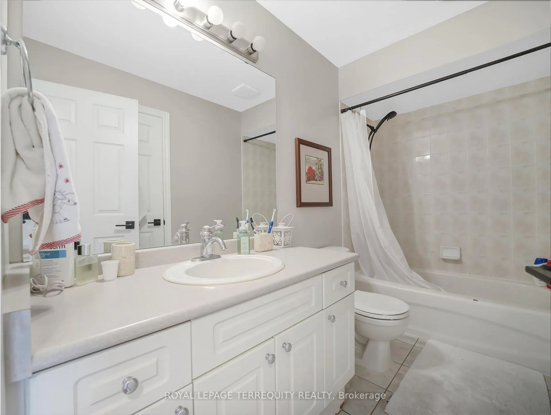 Photo 34 of Unit 51, 4045 Upper Middle Road, Burlington, Rose — HOMEH